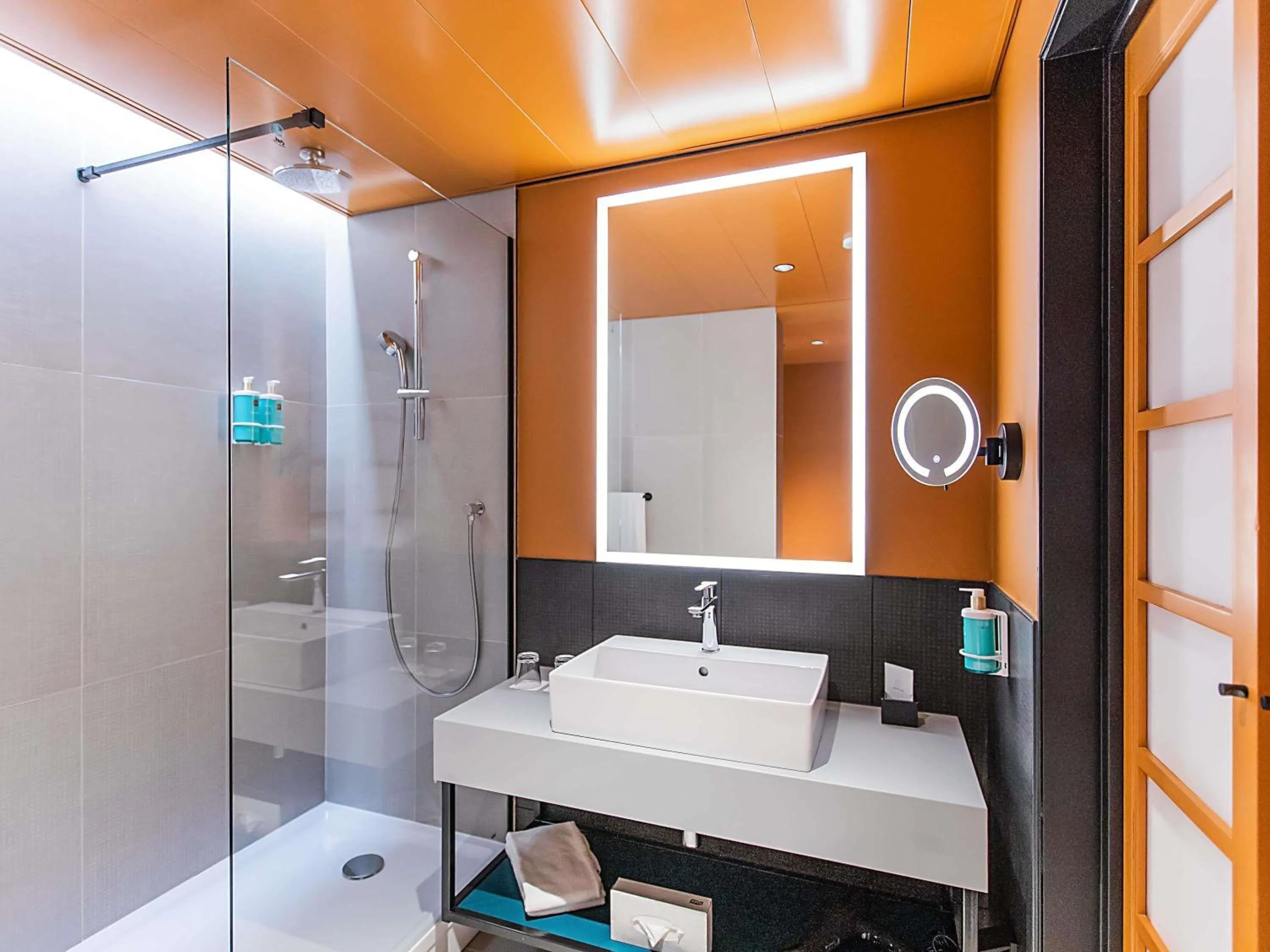 Bedroom in Novotel Lisboa