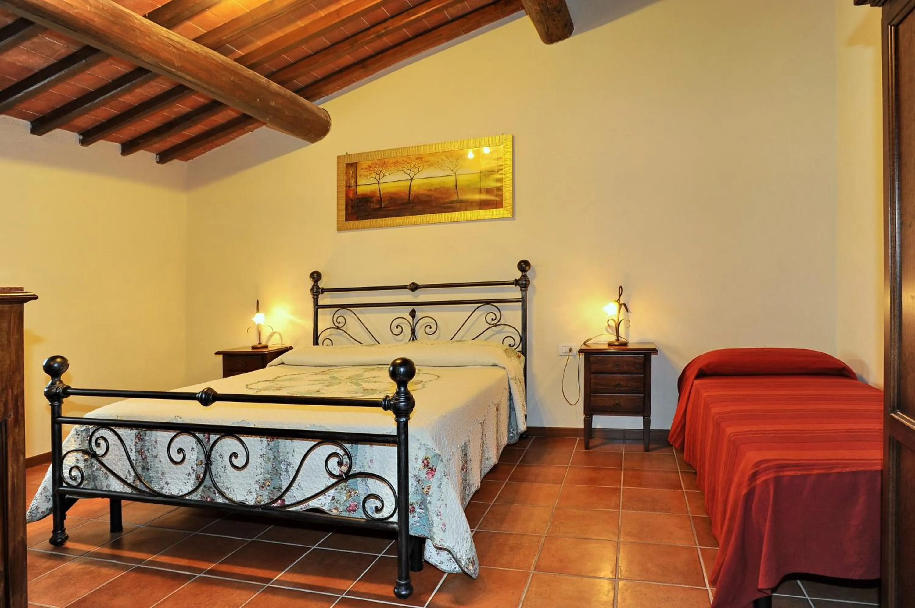 Photo of the whole room, Bed in Erboli Residence