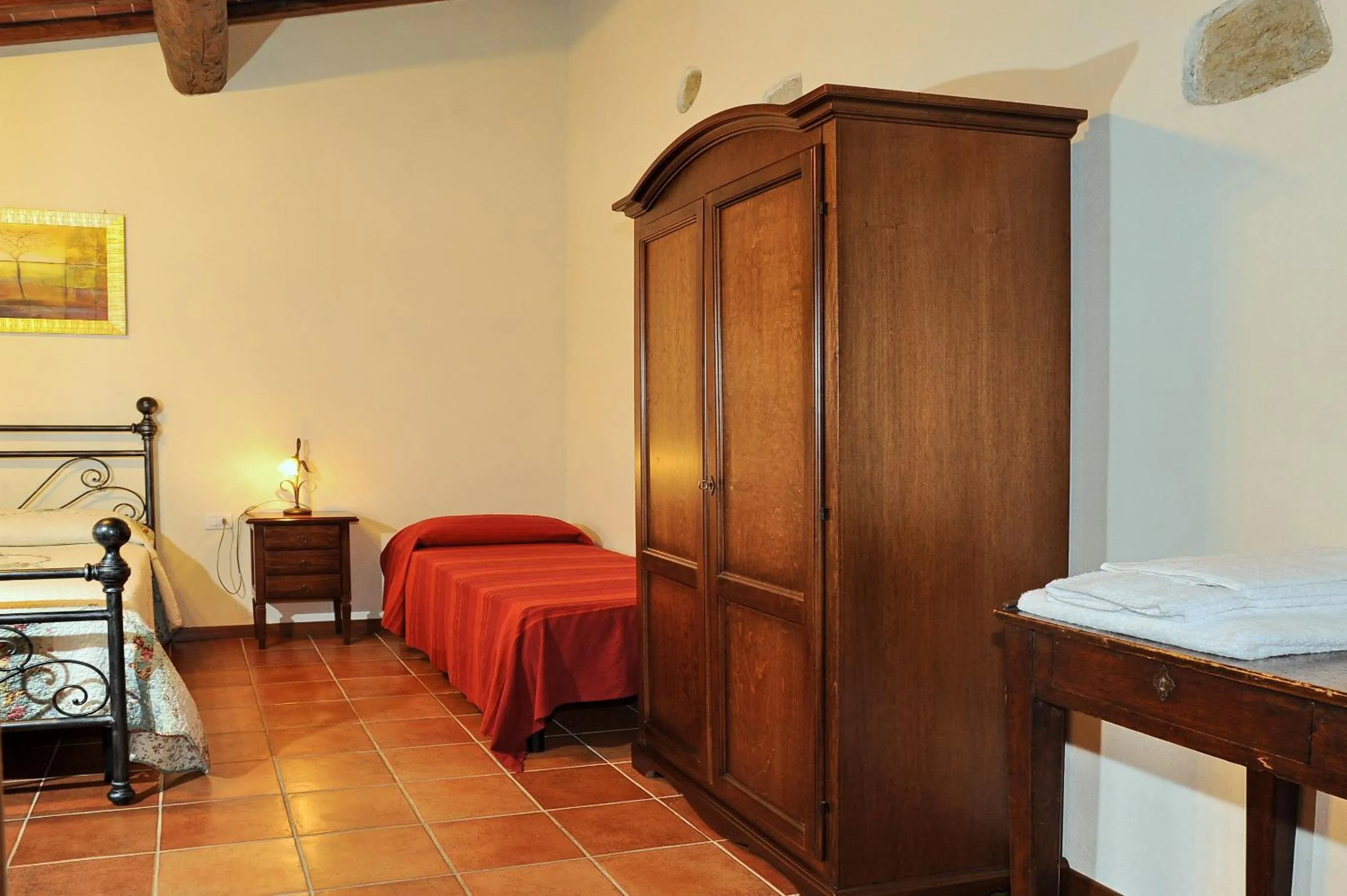 Photo of the whole room, Bed in Erboli Residence