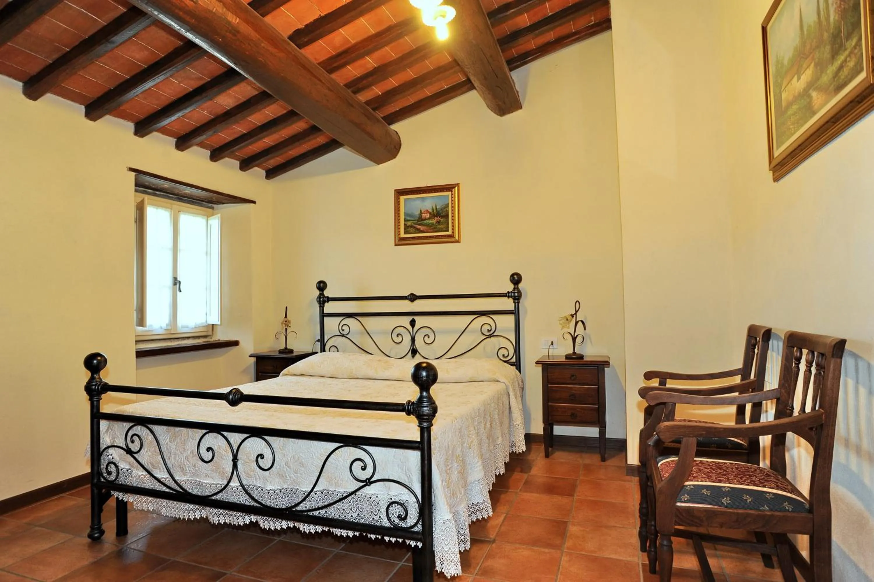 Bed in Erboli Residence