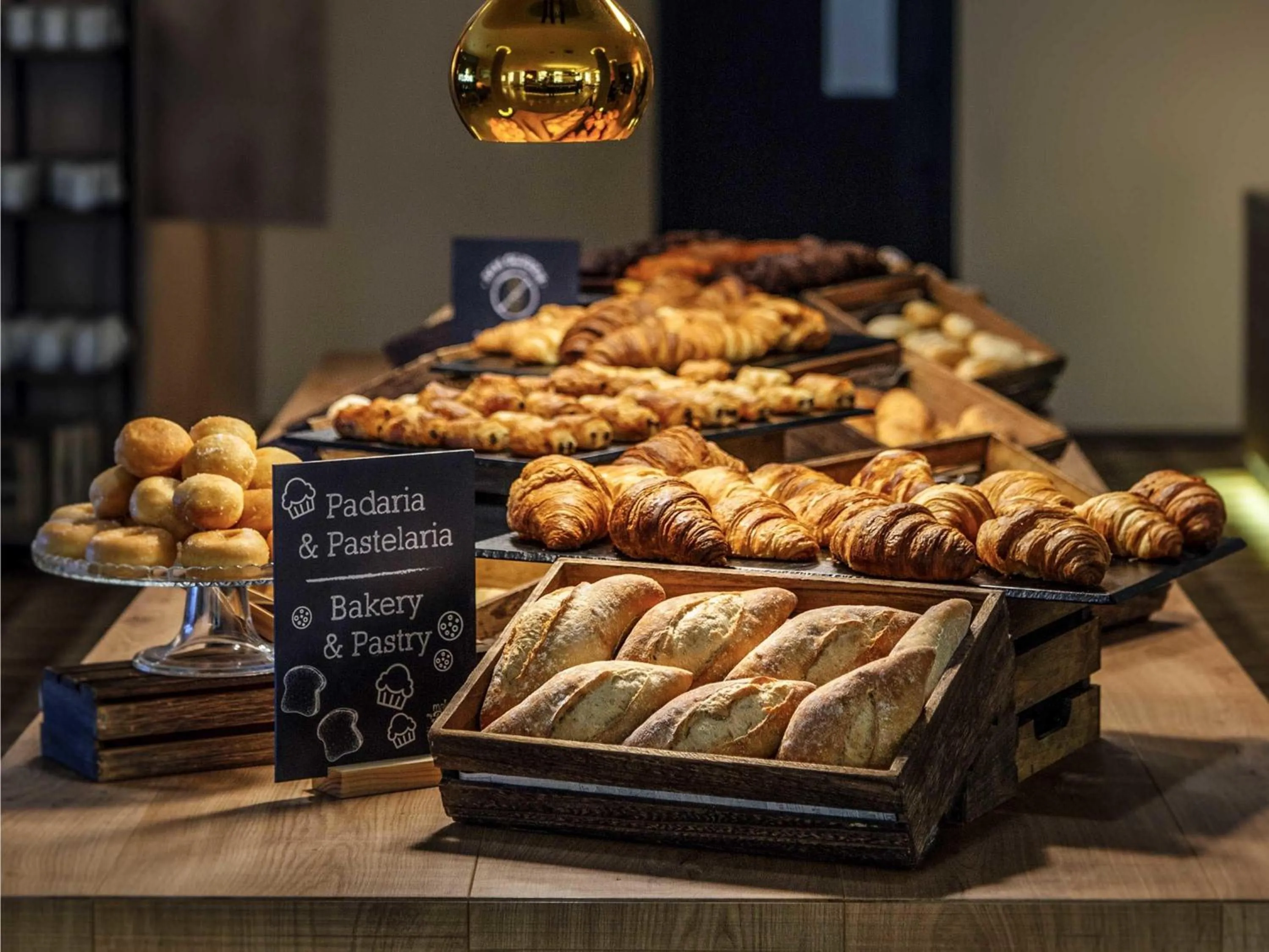 Breakfast in Mercure Porto Centro Santa Catarina