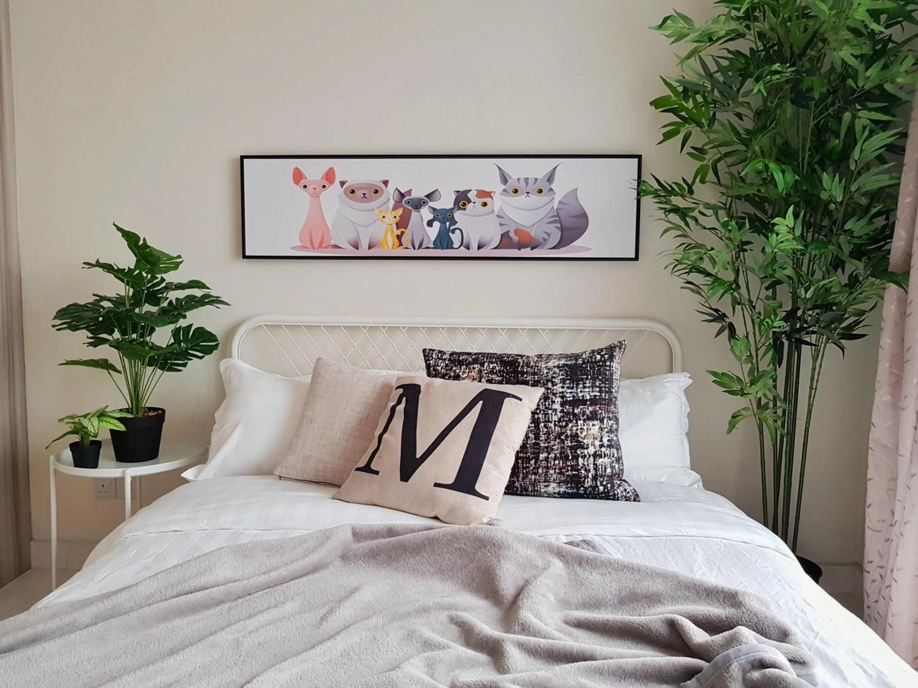 Bed in S1 The Snowy @ Fresh and Cosy Setiawalk Puchong