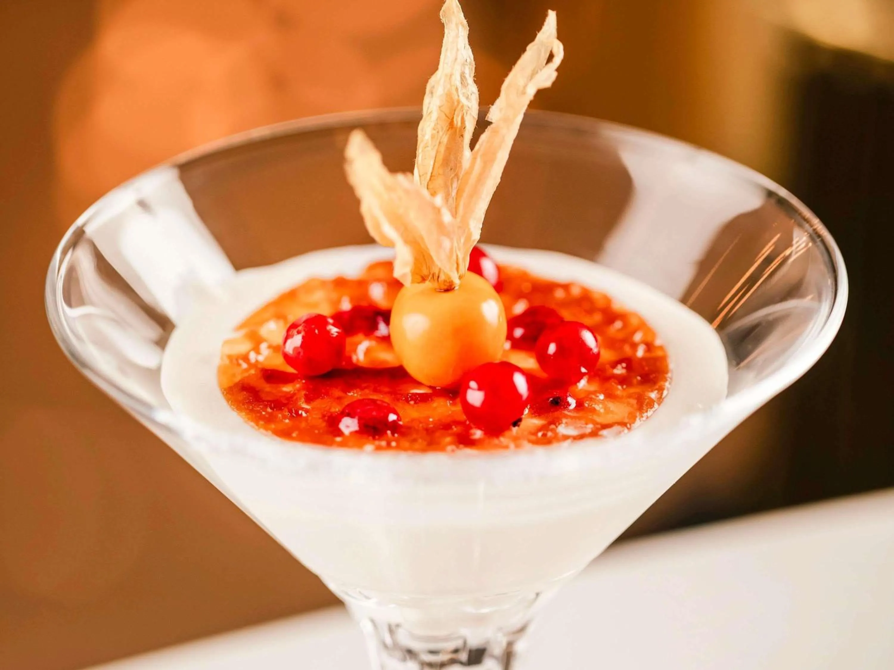 Lounge or bar in Sofitel Lisbon Liberdade