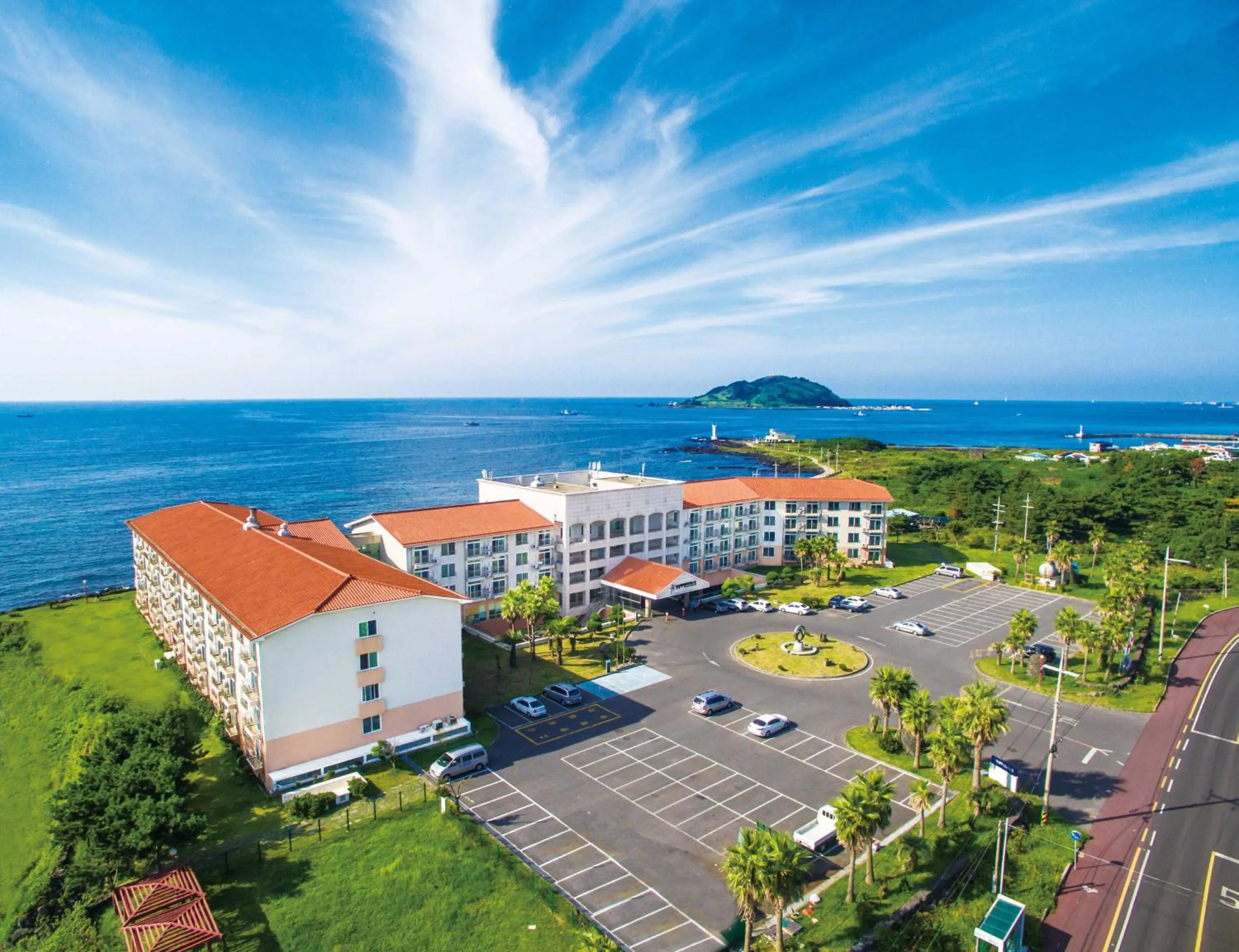 Property building in Jeju Ilsung Beach Condo