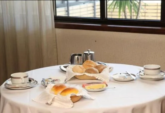 Restaurant/places to eat in Hotel Palanca