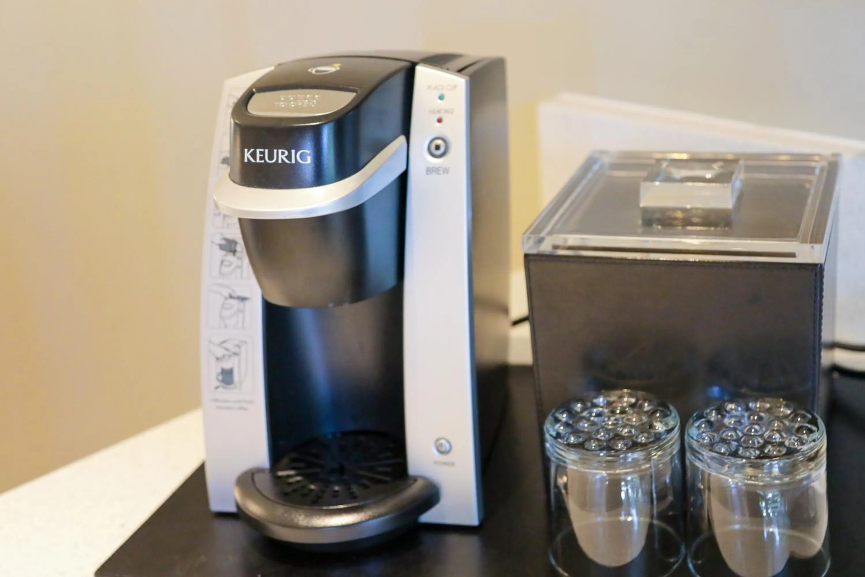 Coffee/tea facilities in Orchid Key Inn - Adults Only