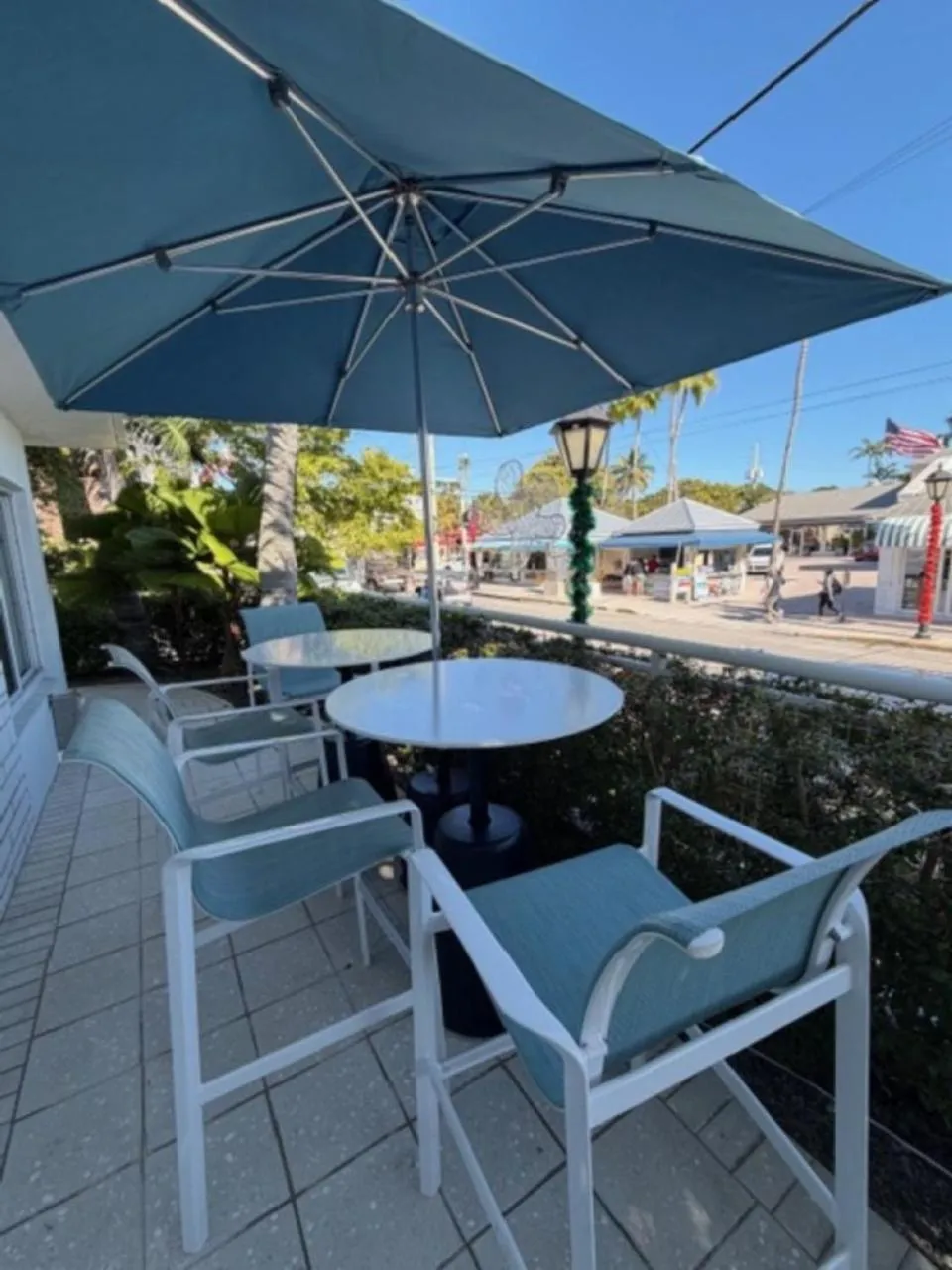 Orchid Key Inn - Adults Only