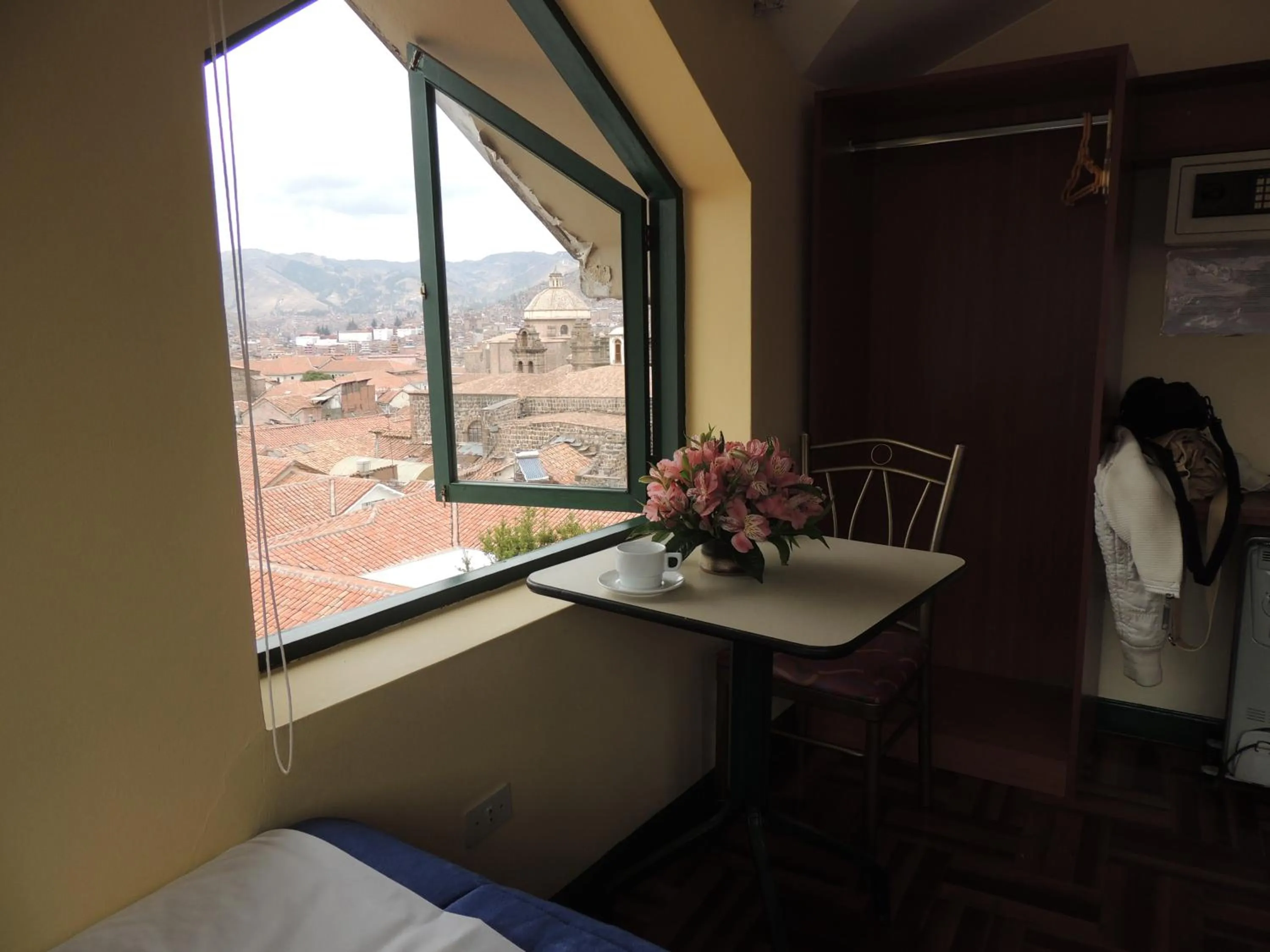 City view, Bed in Cusco Plaza Nazarenas