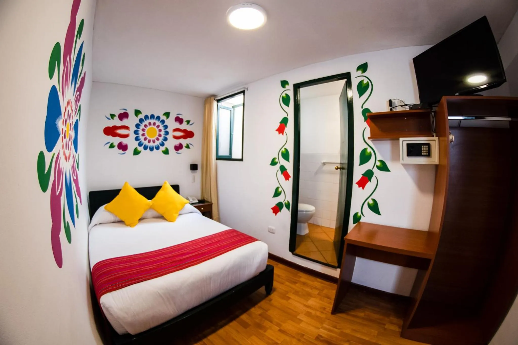 Bed in Cusco Plaza Nazarenas