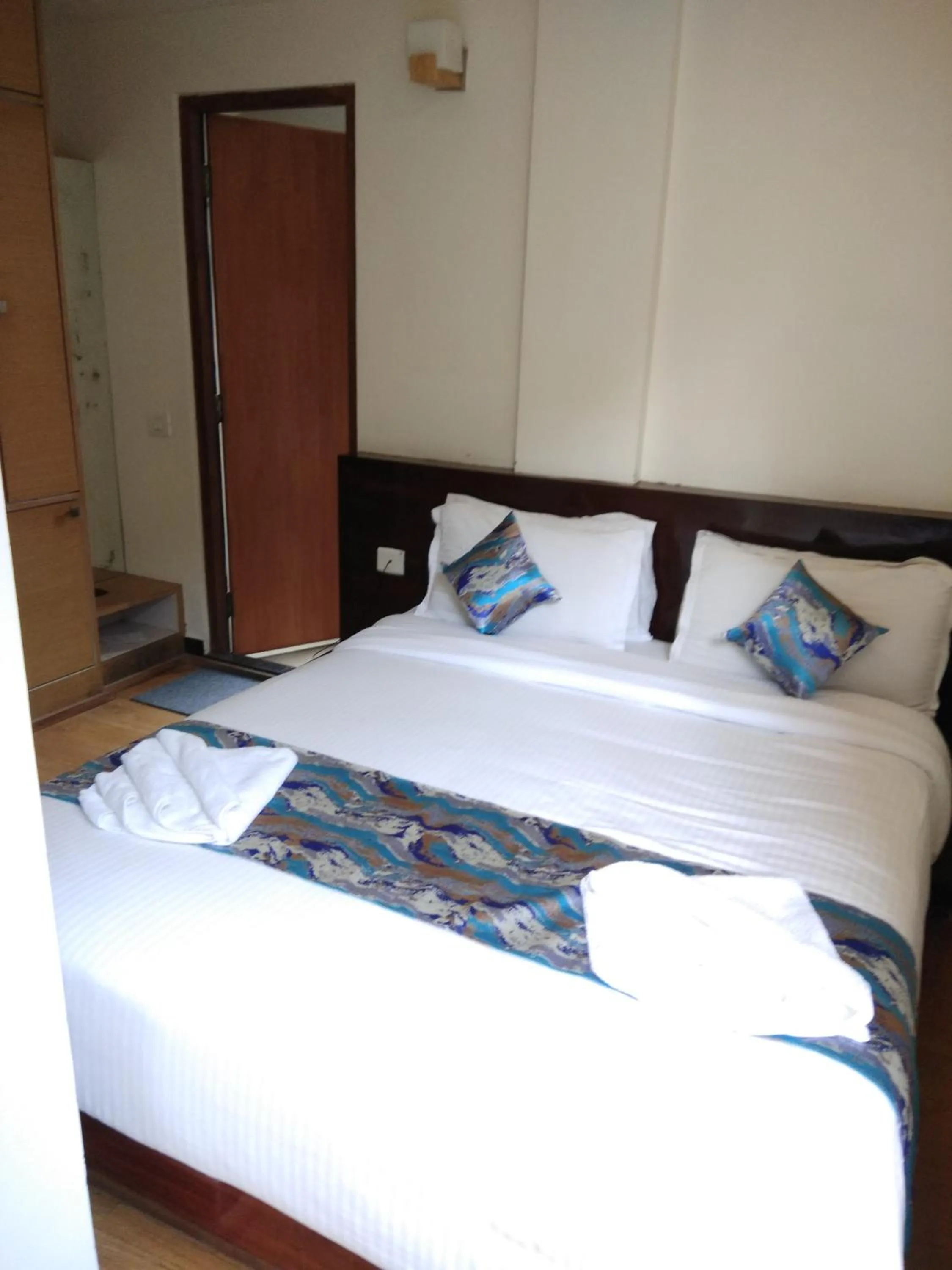 Street view, Bed in Hotel Ninamma