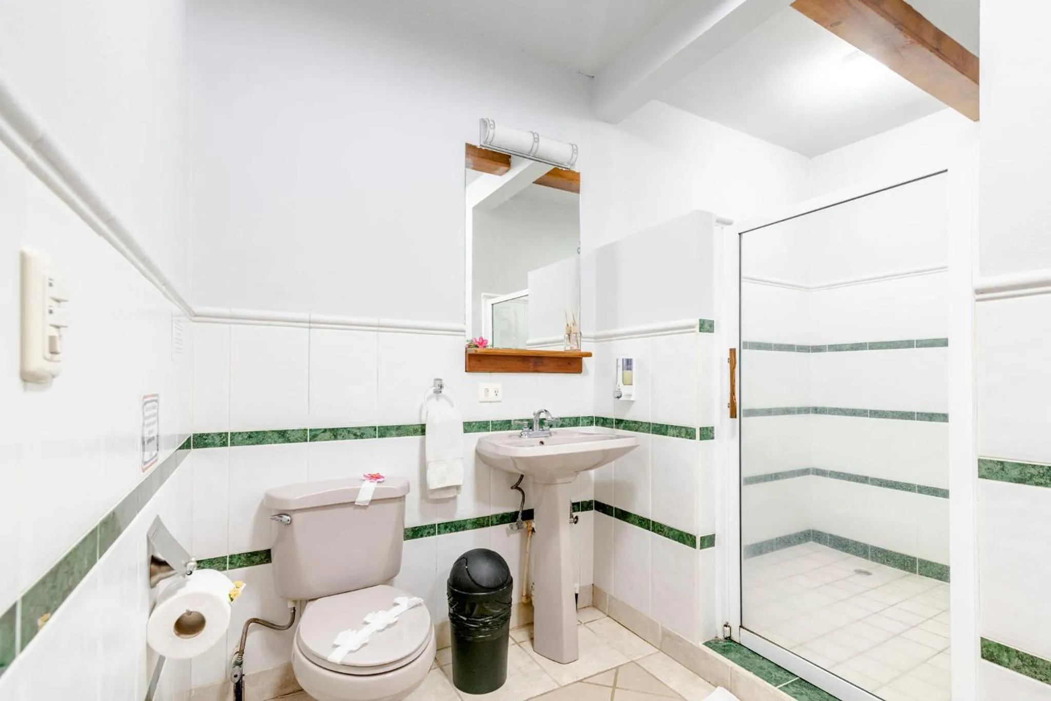 Toilet in Villas Alturas