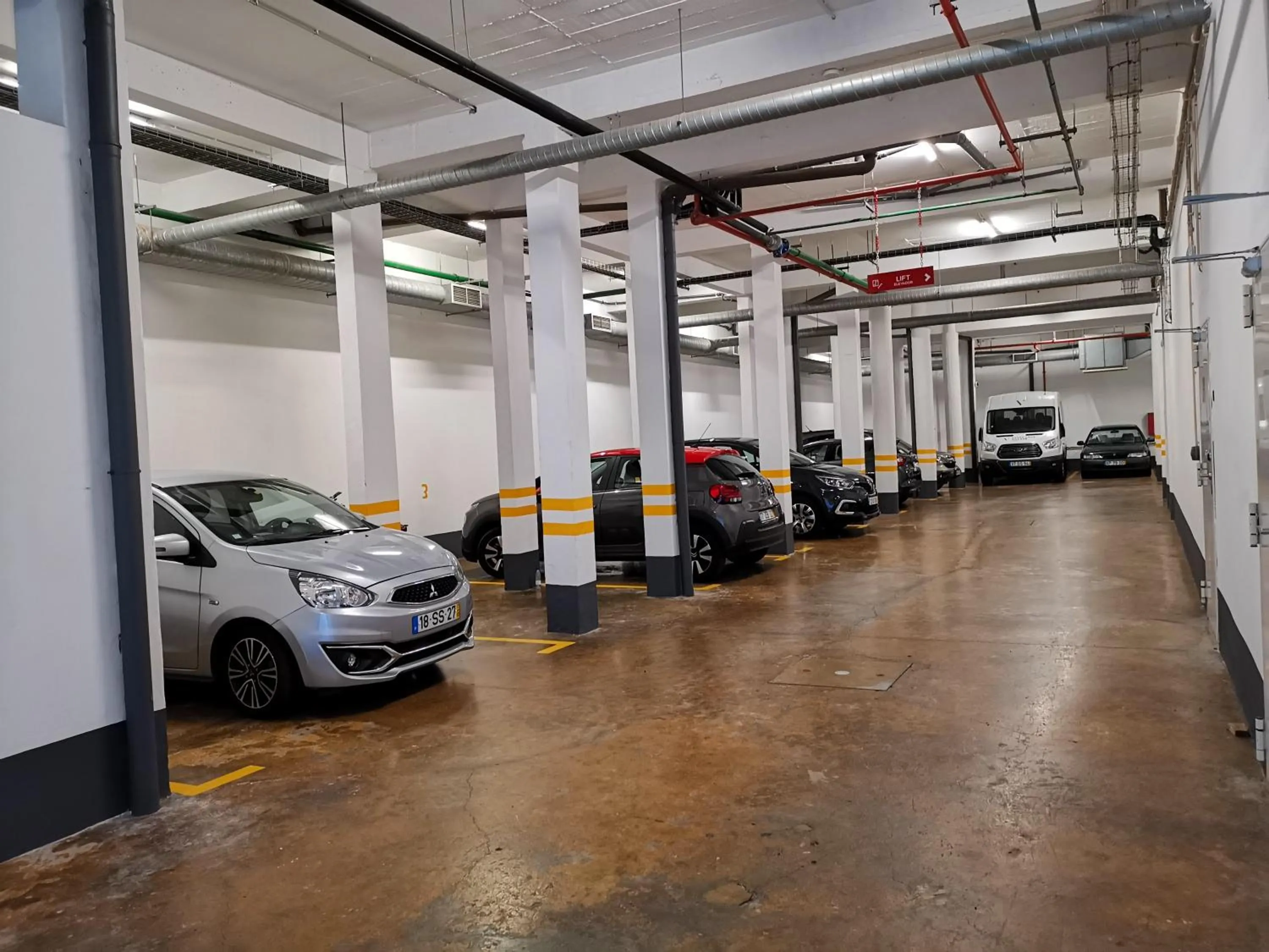 Santa Cruz Village Hotel