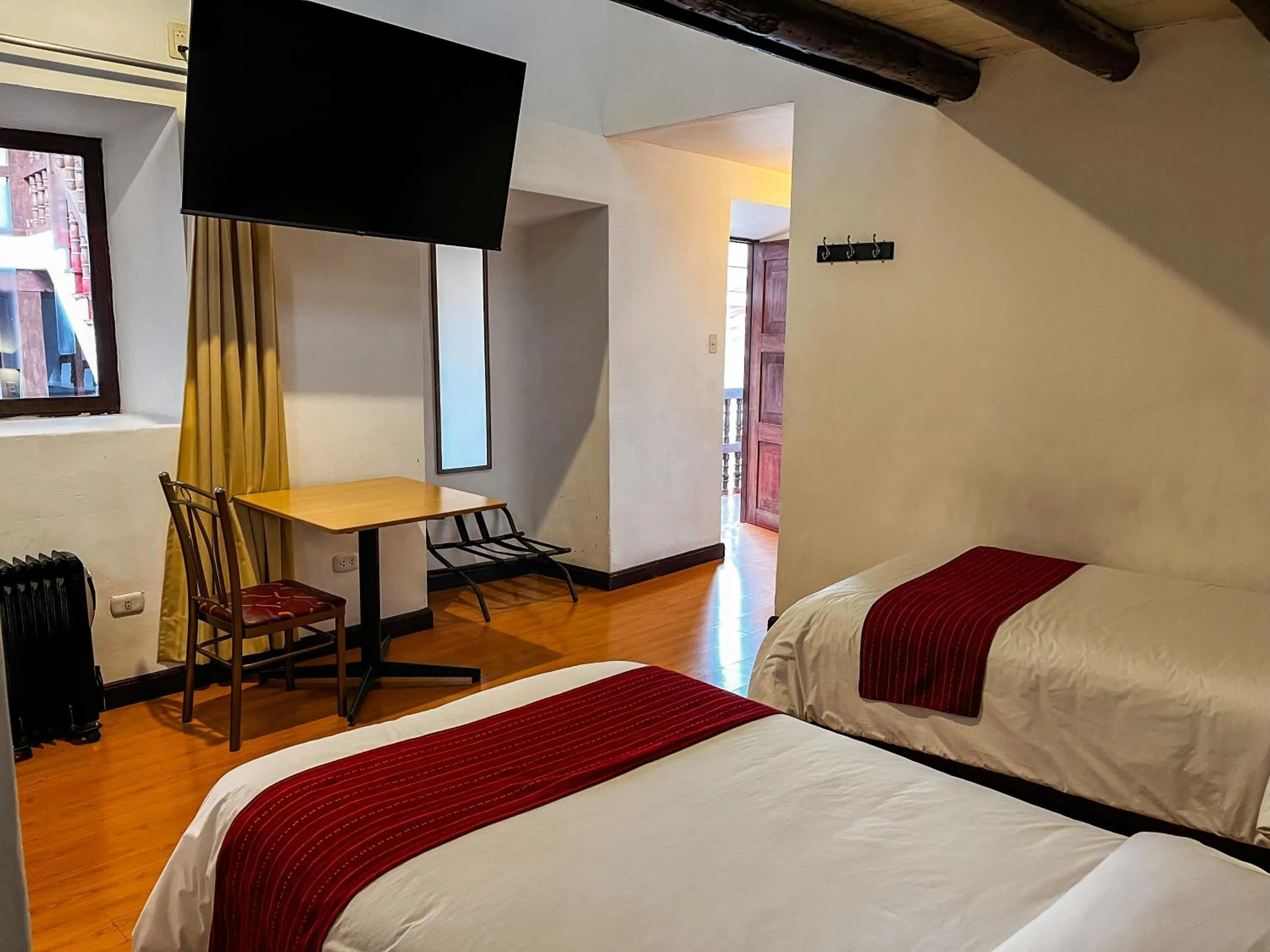 Bedroom, Bed in Hotel Cusco Plaza Saphi