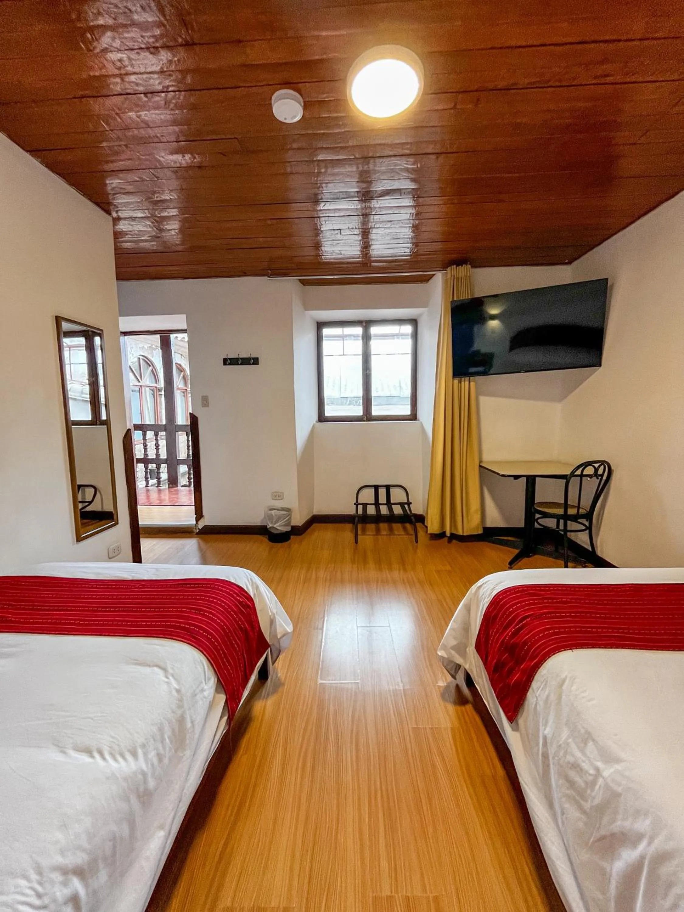 Bedroom, Bed in Hotel Cusco Plaza Saphi