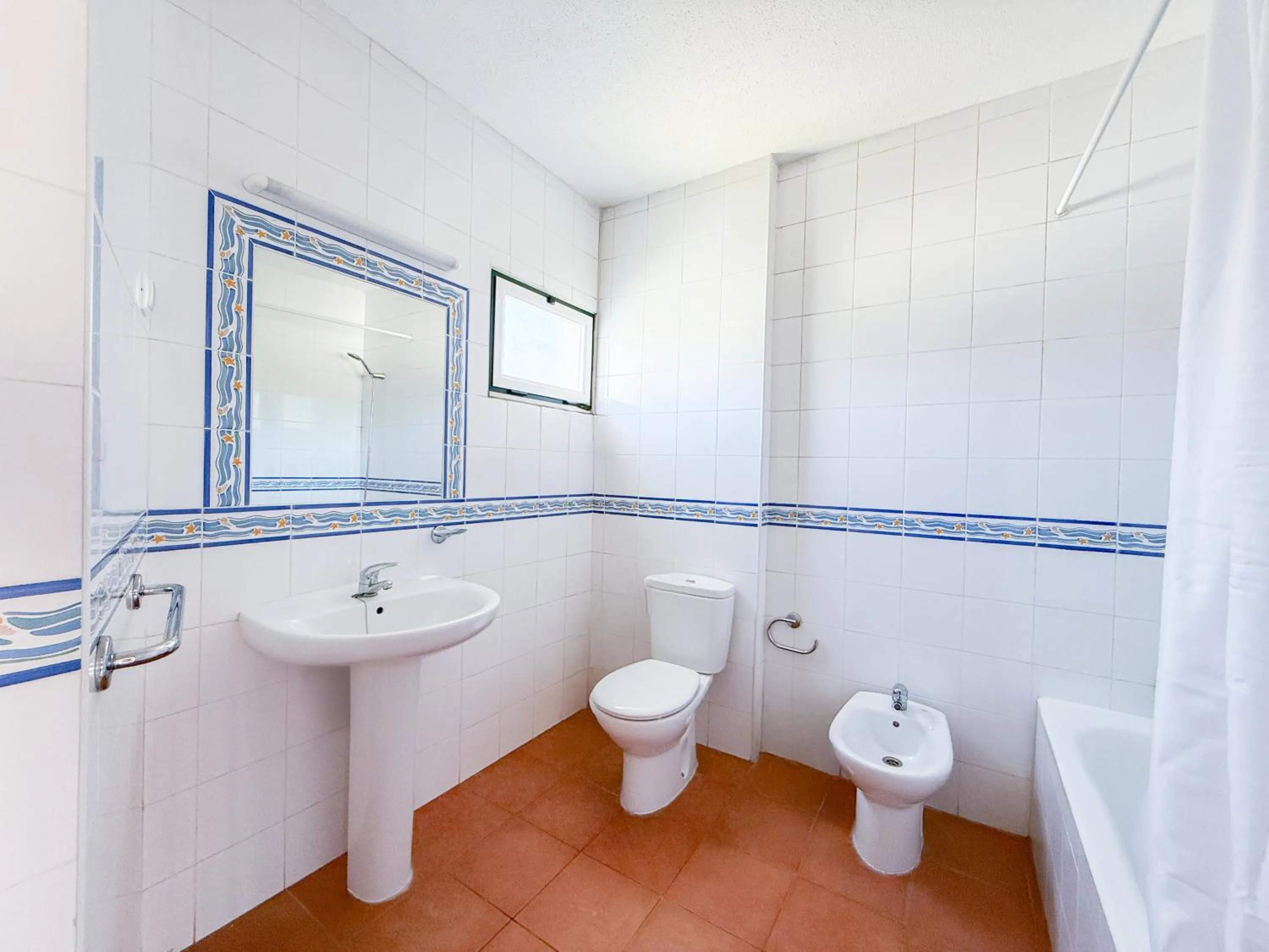 Toilet in Oleandro Country Club