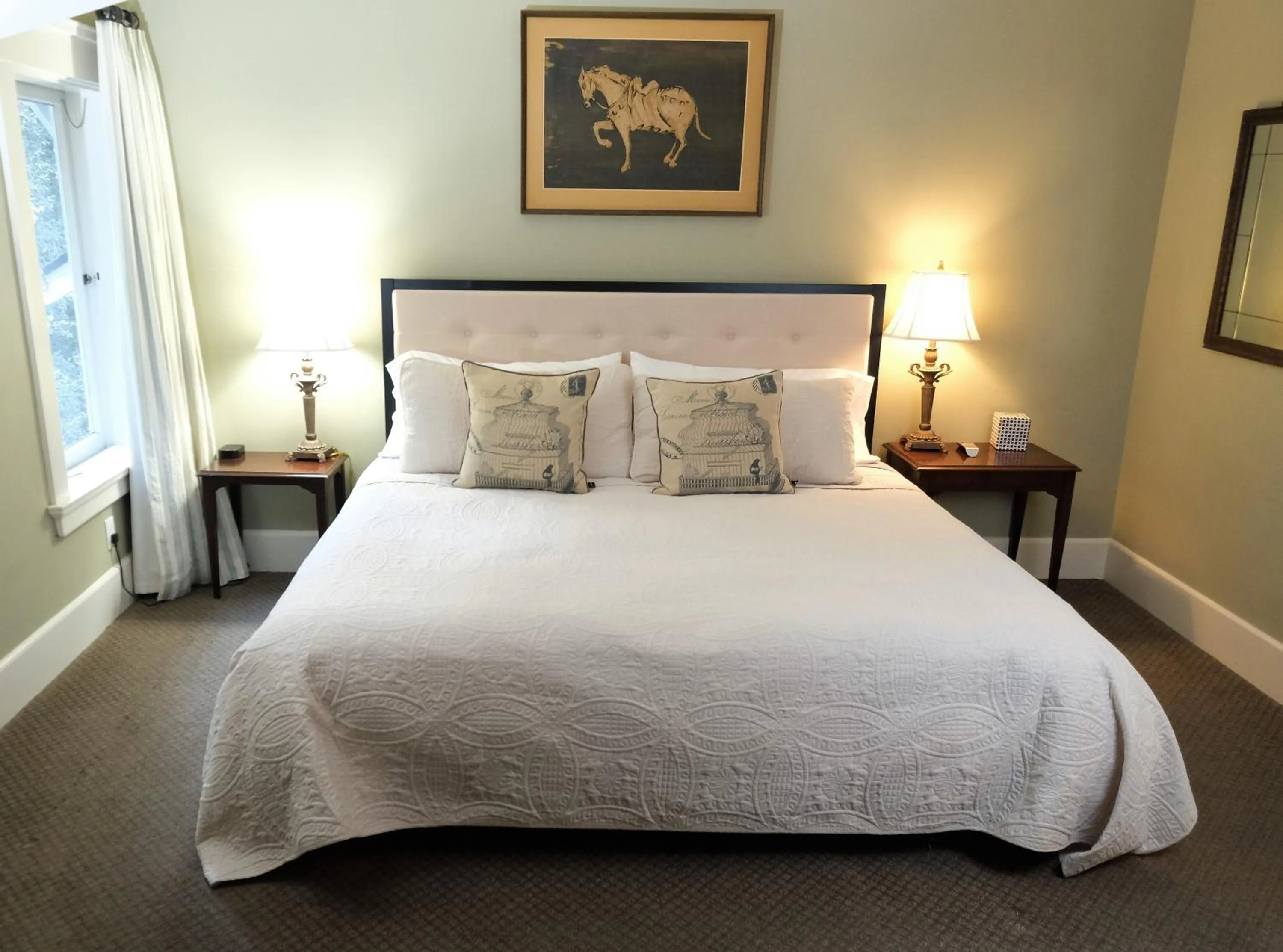 Bed in Arroyo Vista Inn