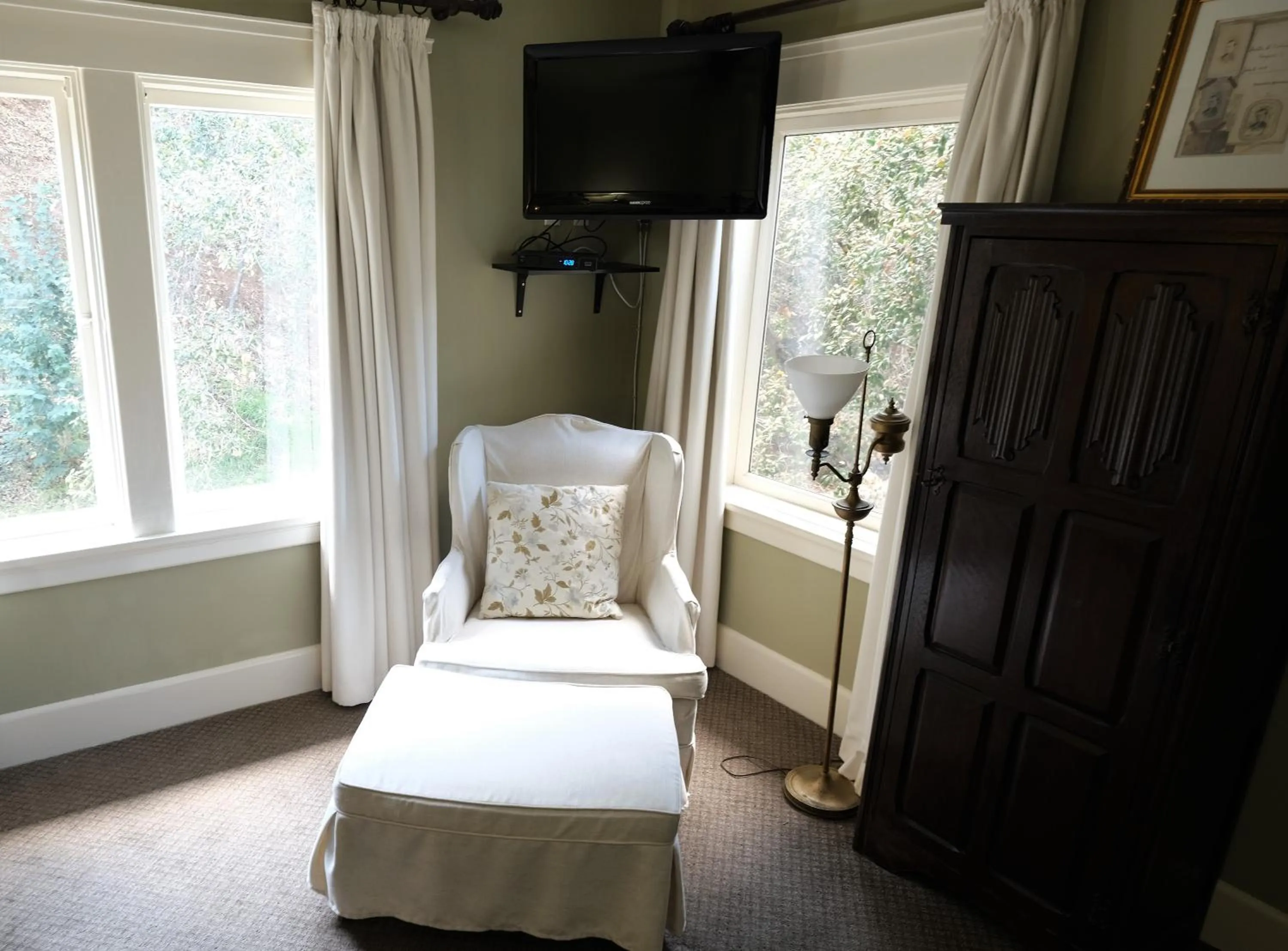 Photo of the whole room, Bed in Arroyo Vista Inn