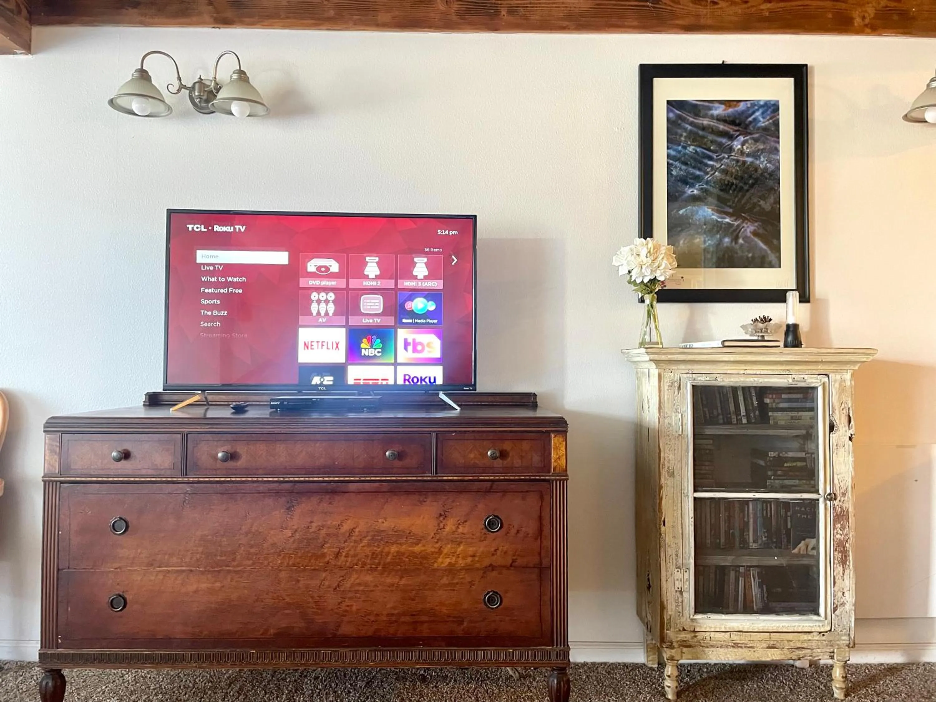 TV and multimedia in Sierra Mountain Lodge - Vacation Rentals - Yosemite