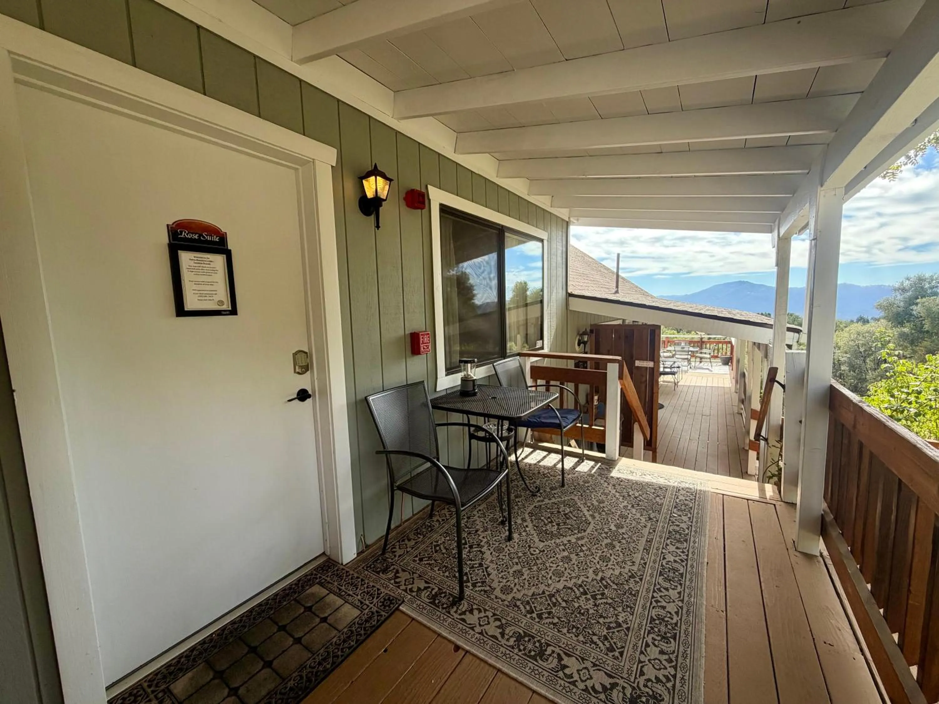 Balcony/Terrace in Sierra Mountain Lodge - Vacation Rentals - Yosemite