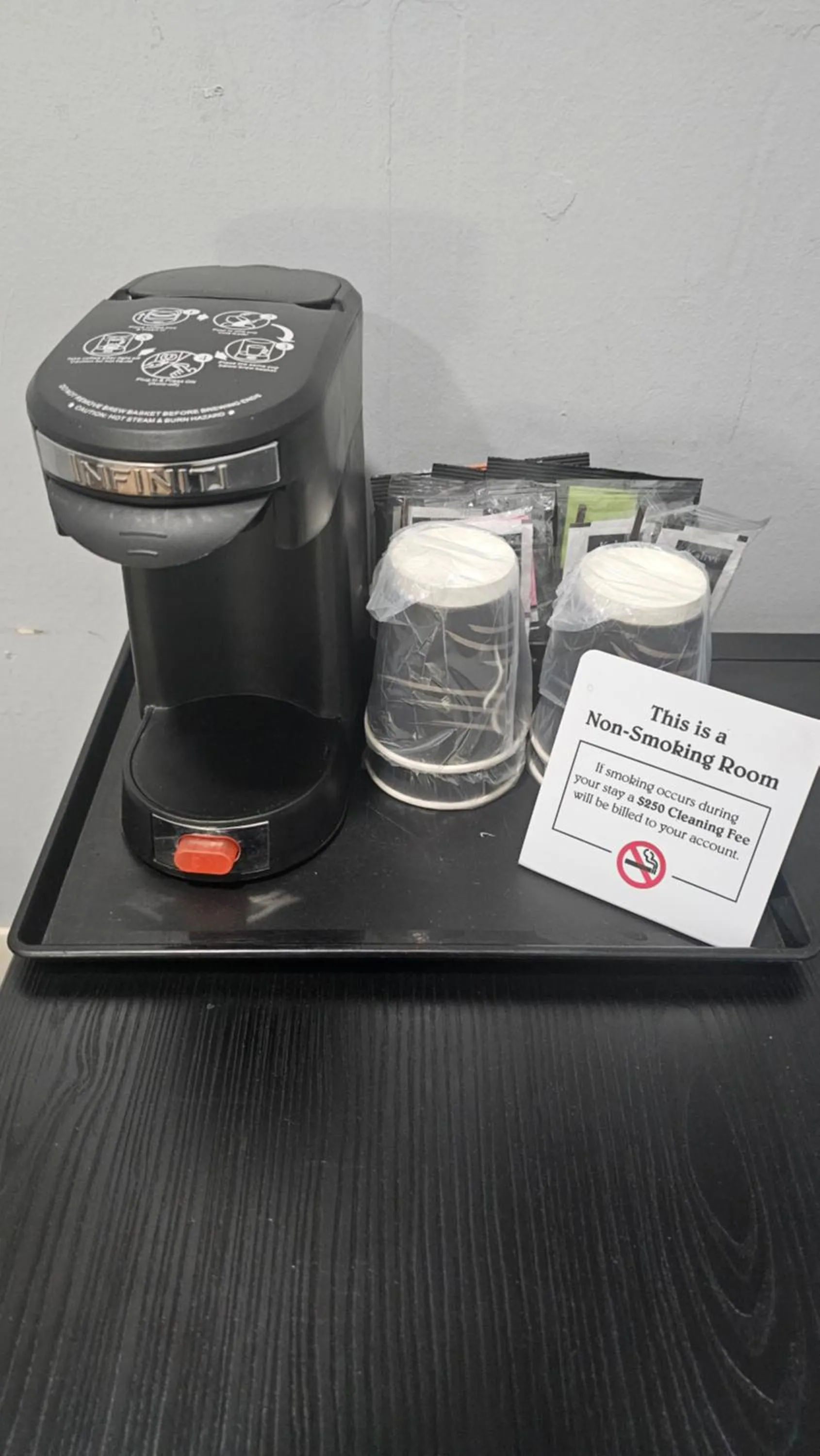 Coffee/tea facilities in Travelers Inn