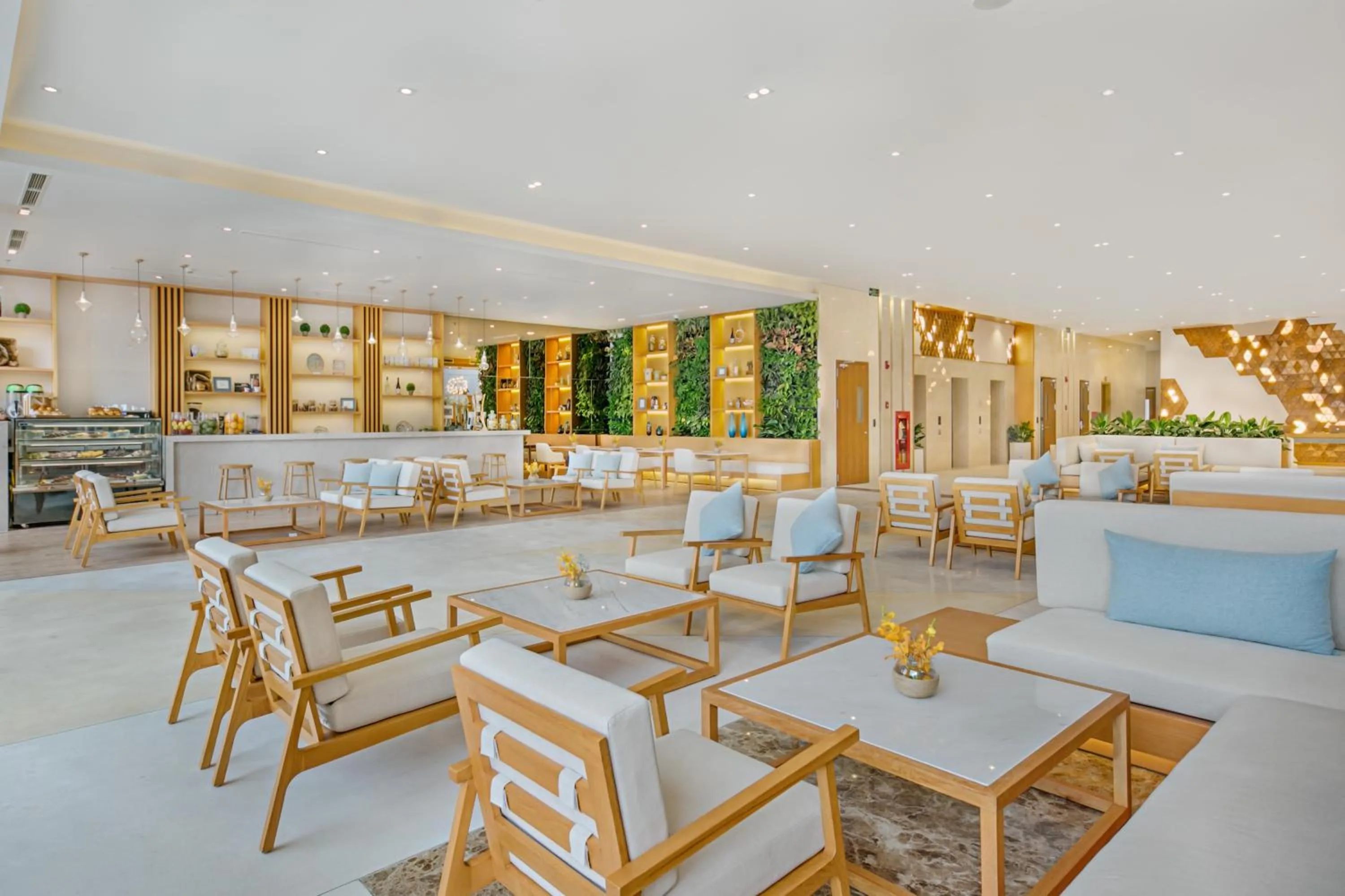 Lobby or reception in TMS Hotel Da Nang Beach