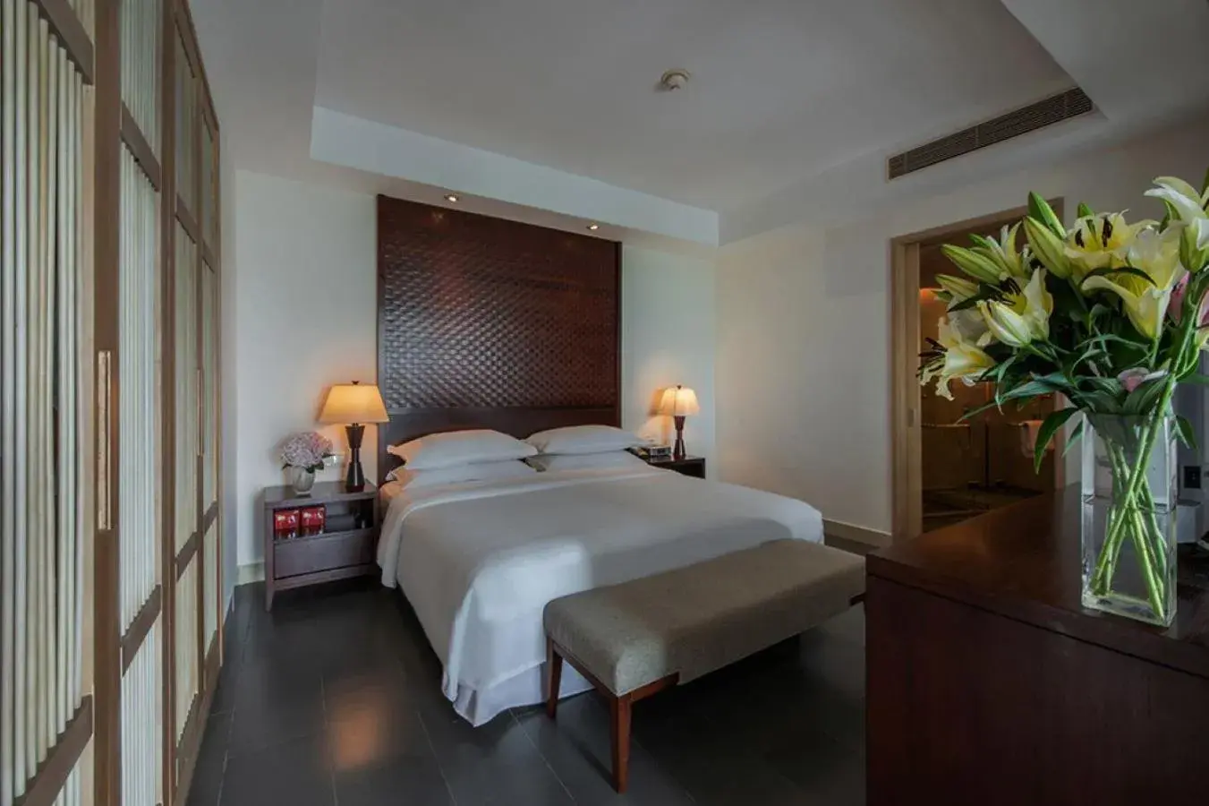 Junior Suite, 1 Bedroom Junior Suite, 1 King, Sea view in Sheraton Huizhou Beach Resort Junior Suite, 1 Bedroom Junior Suite, 1 King, Sea view in Sheraton Huizhou Beach Resort