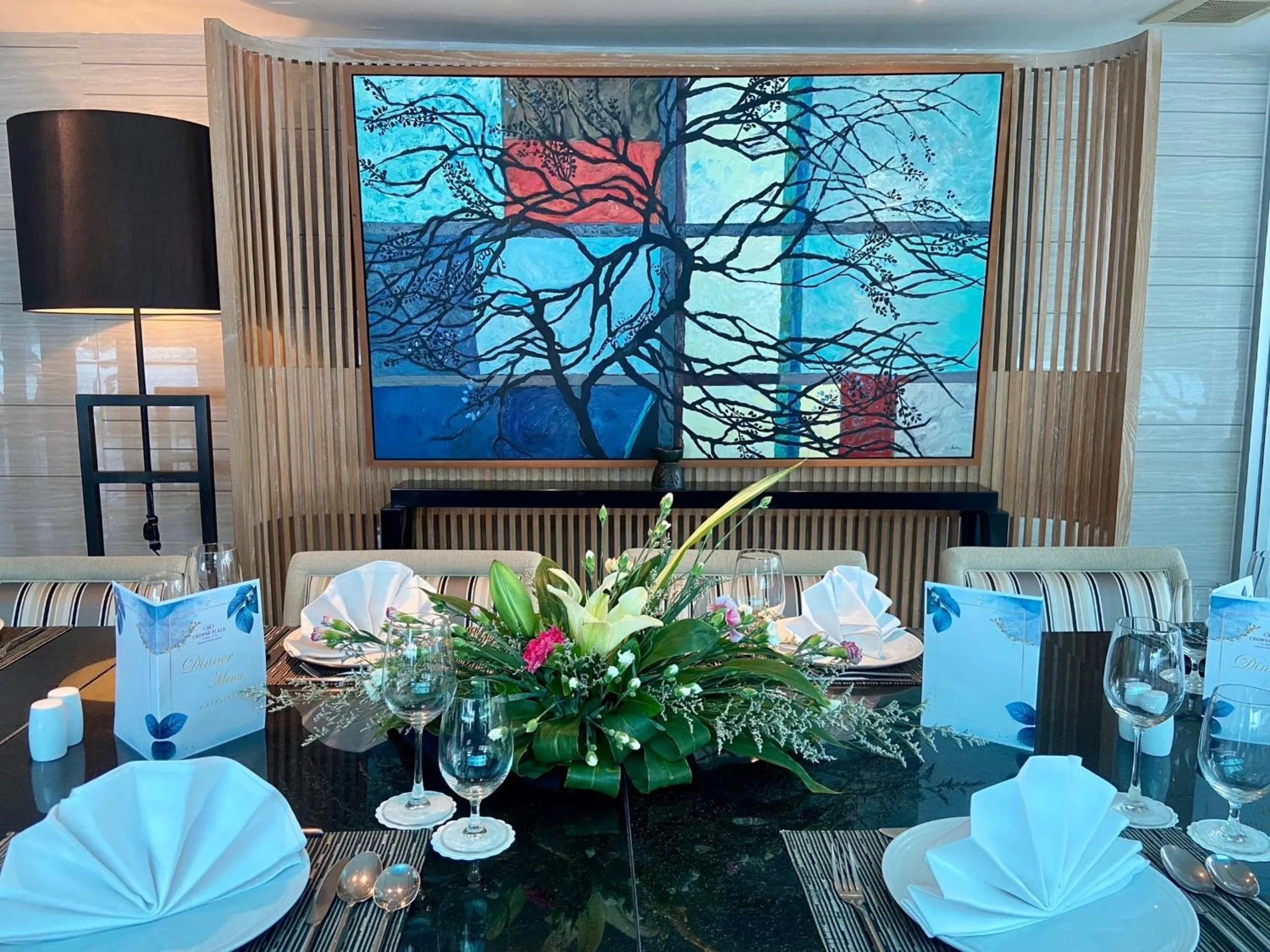 Restaurant/Places to Eat in Phuket Panwa Beachfront Resort