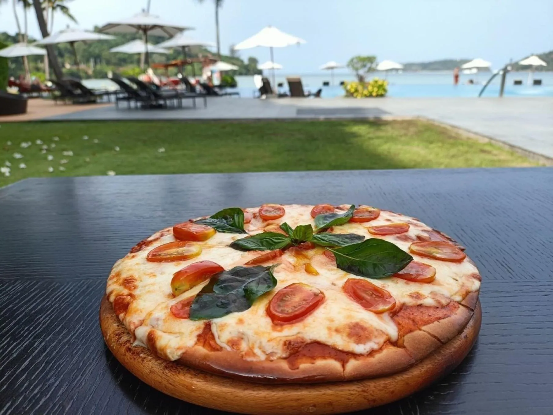 Restaurant/places to eat in Phuket Panwa Beachfront Resort