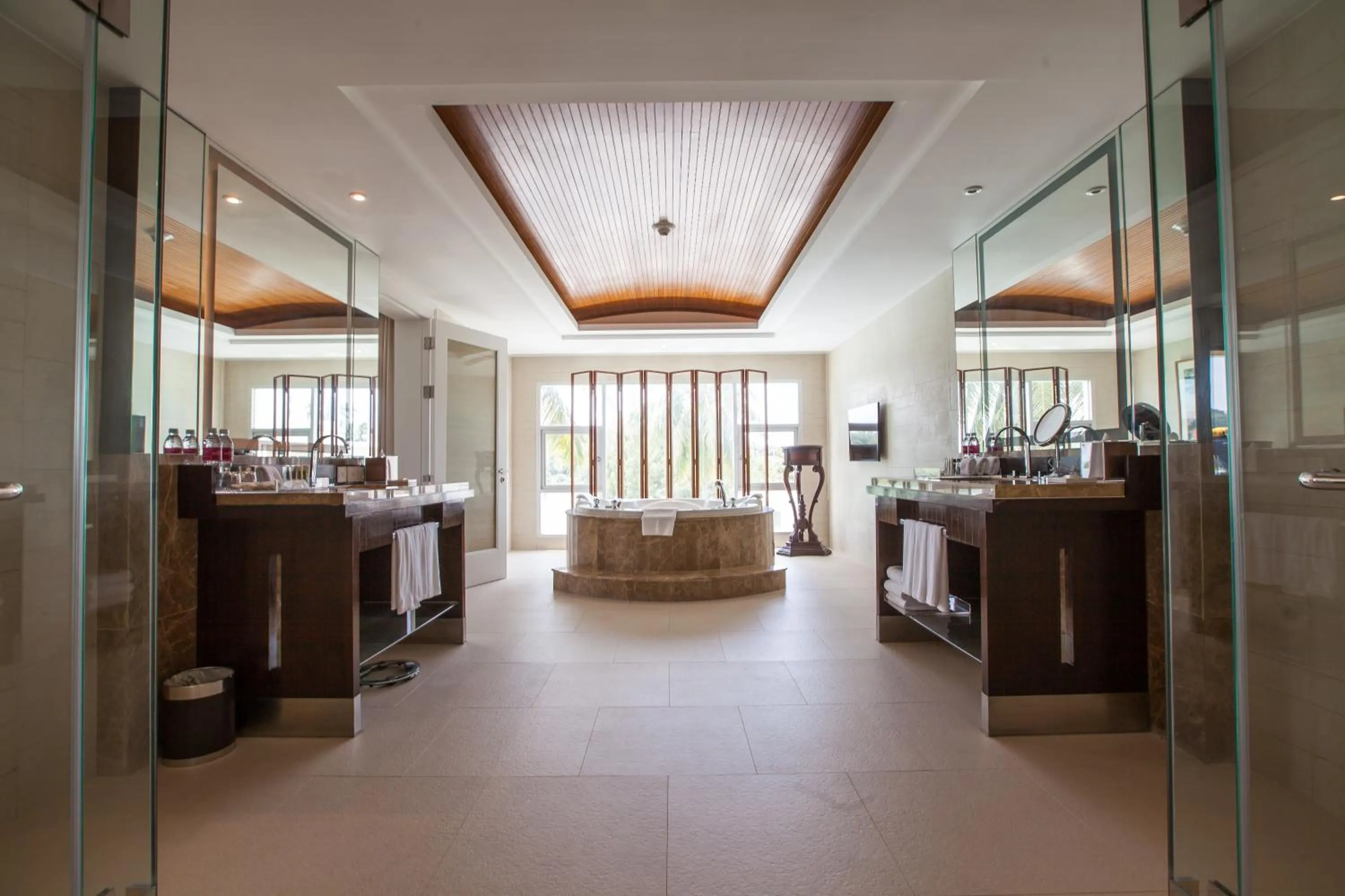 Decorative detail, Restaurant/Places to Eat in Phuket Panwa Beachfront Resort