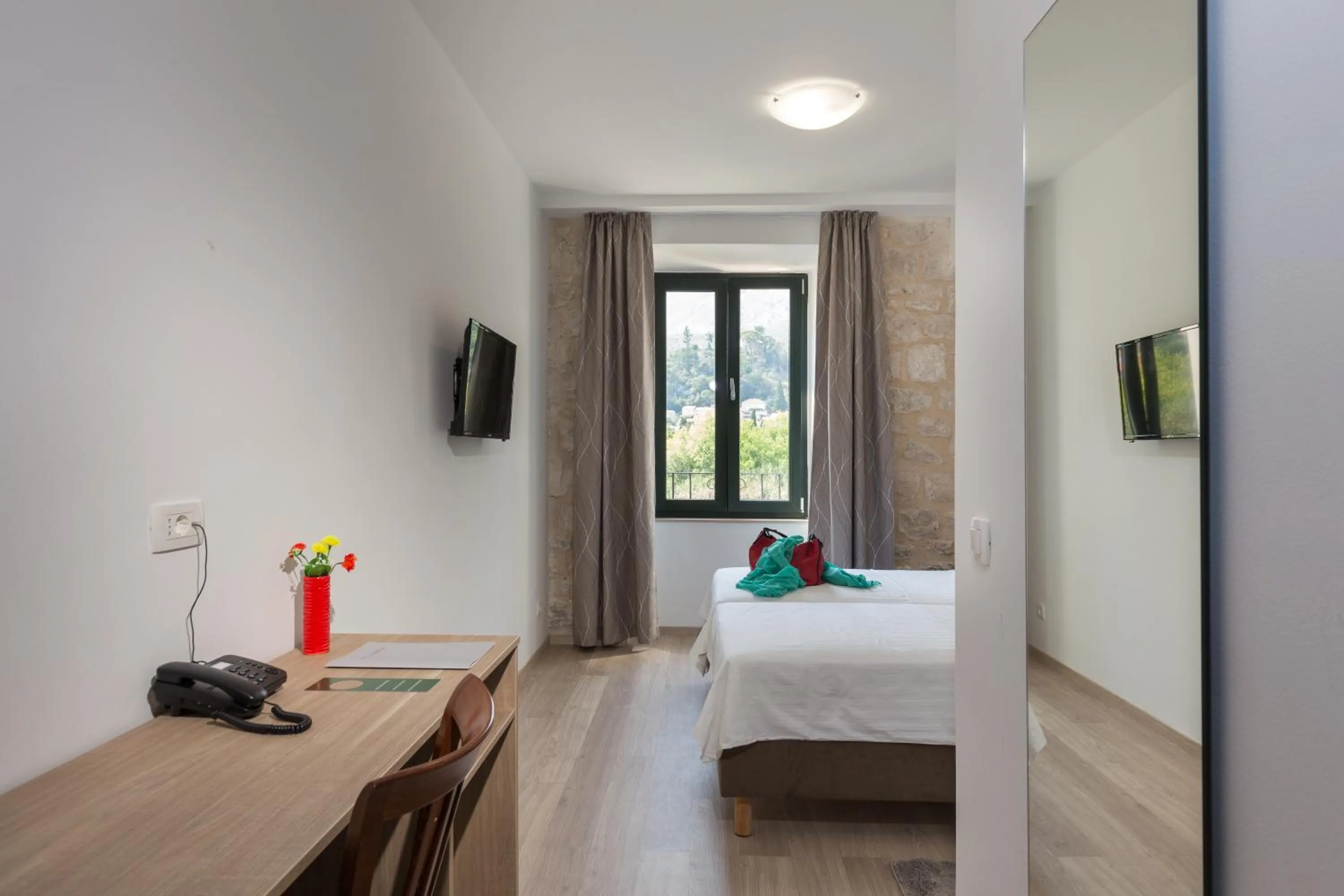 Bedroom, Bed in Hotel Vimbula - Komolac