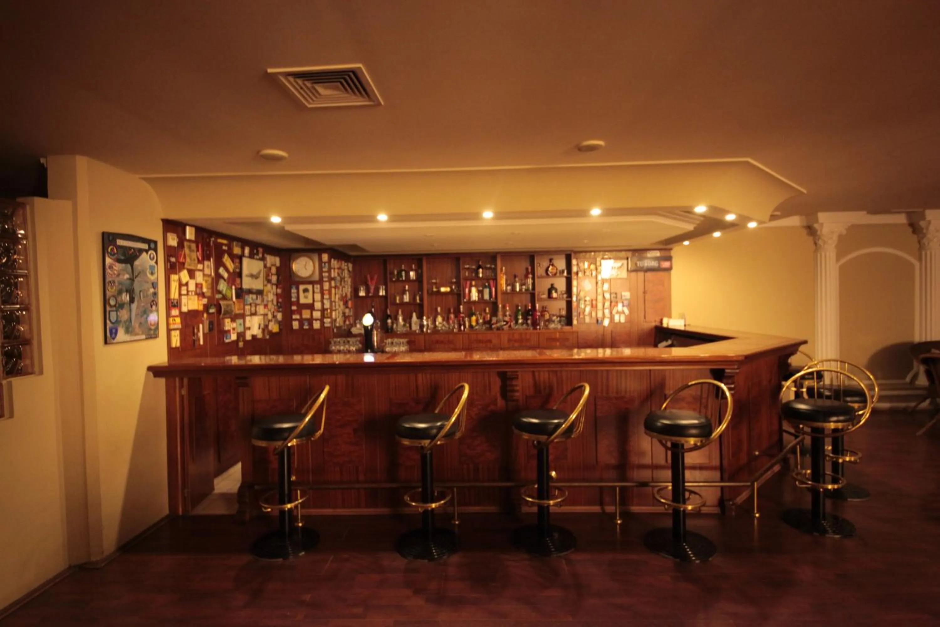 Lounge or bar in Hotel Eken Prestige