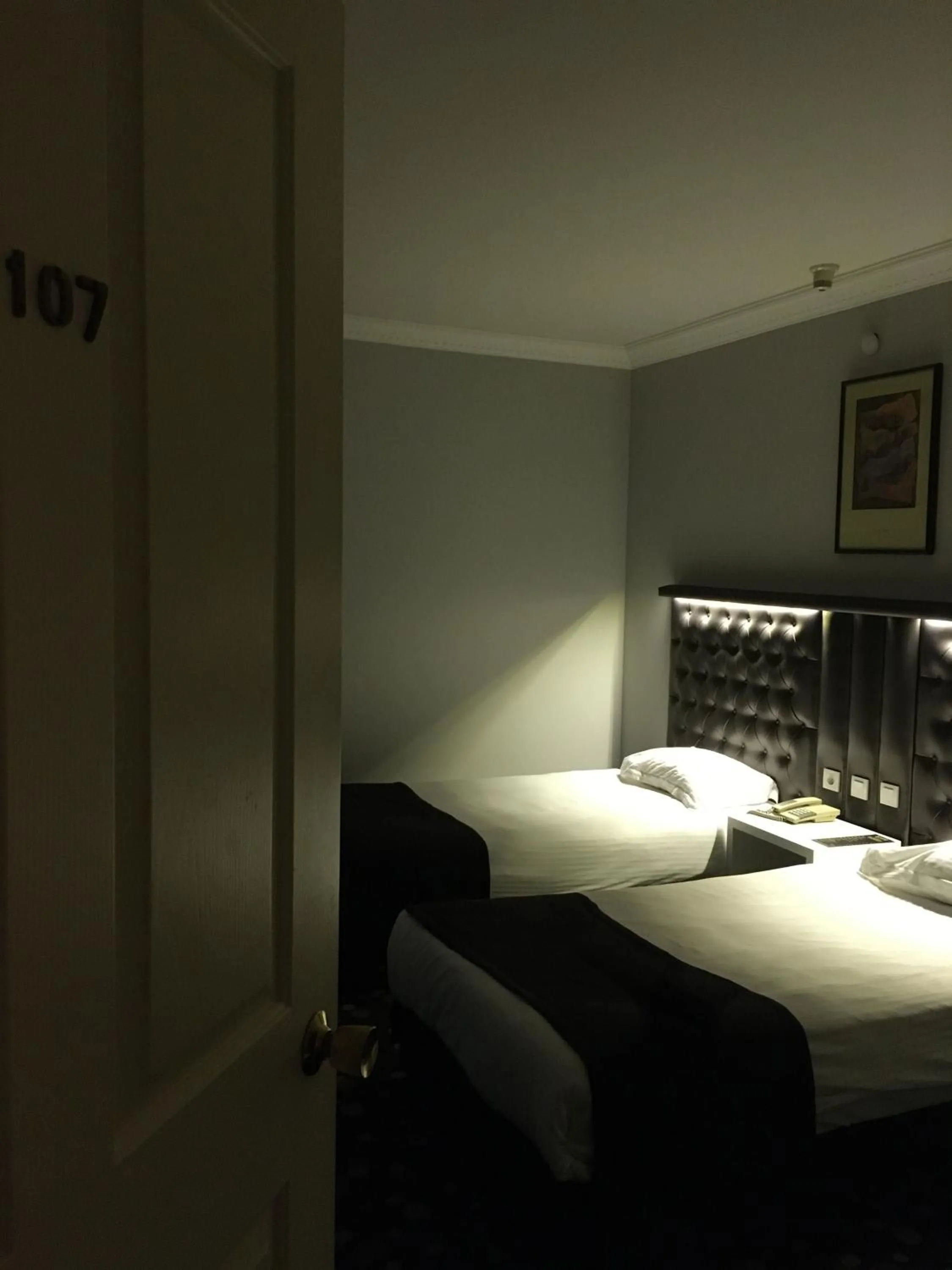 Massage, Bed in Hotel Eken Prestige