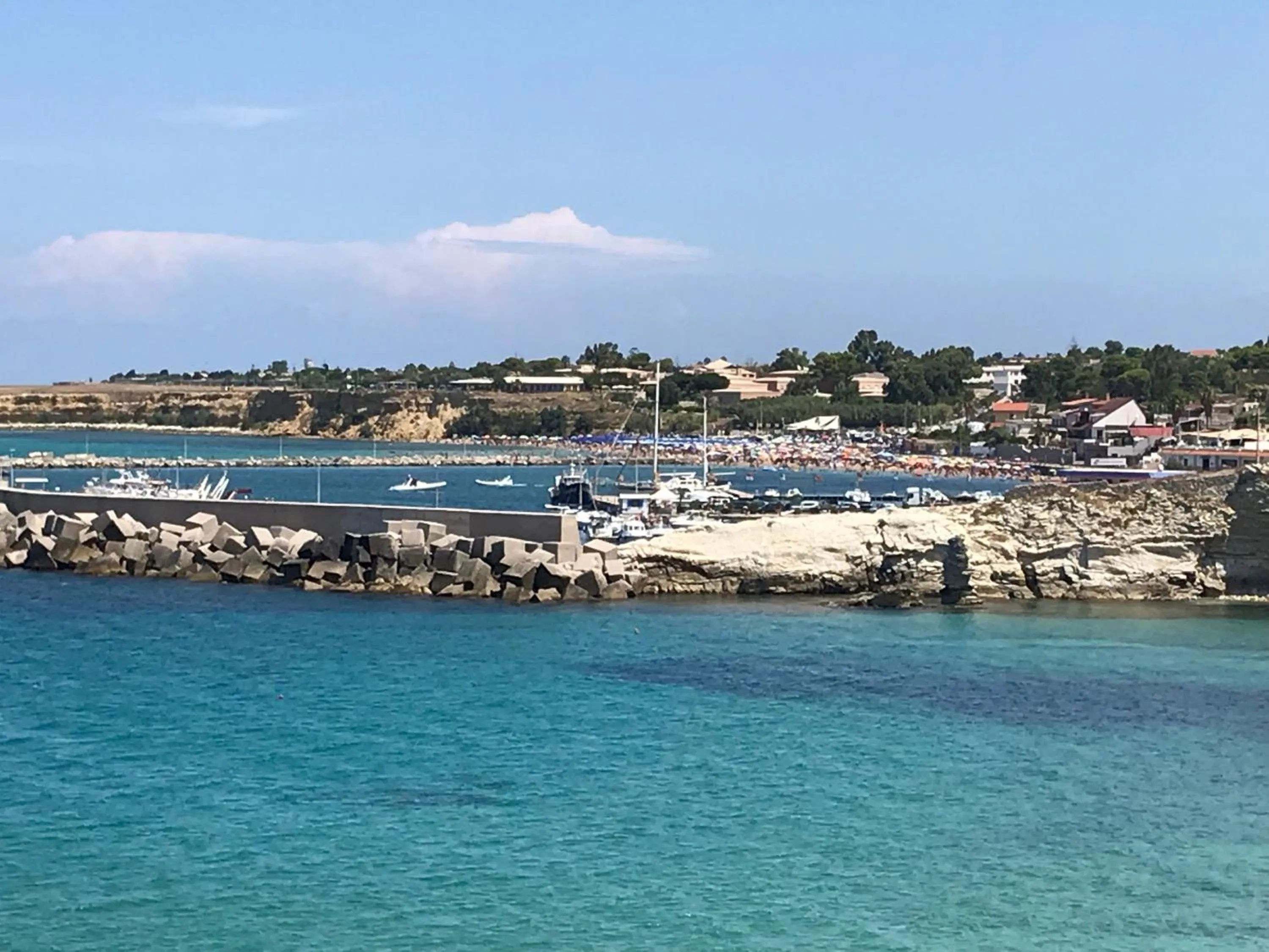 Neighbourhood in Le Tre Rose