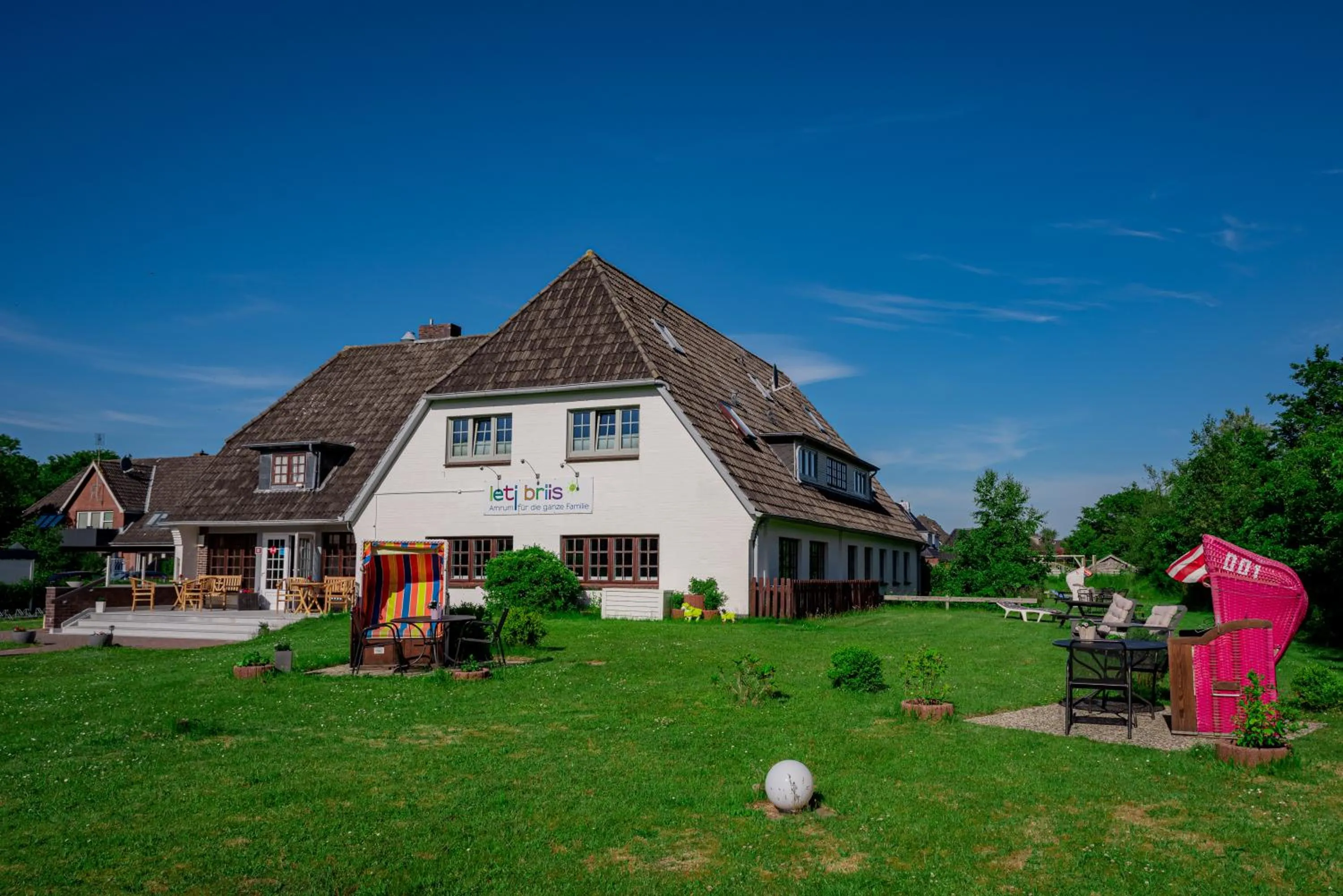 Property building in Letj Briis