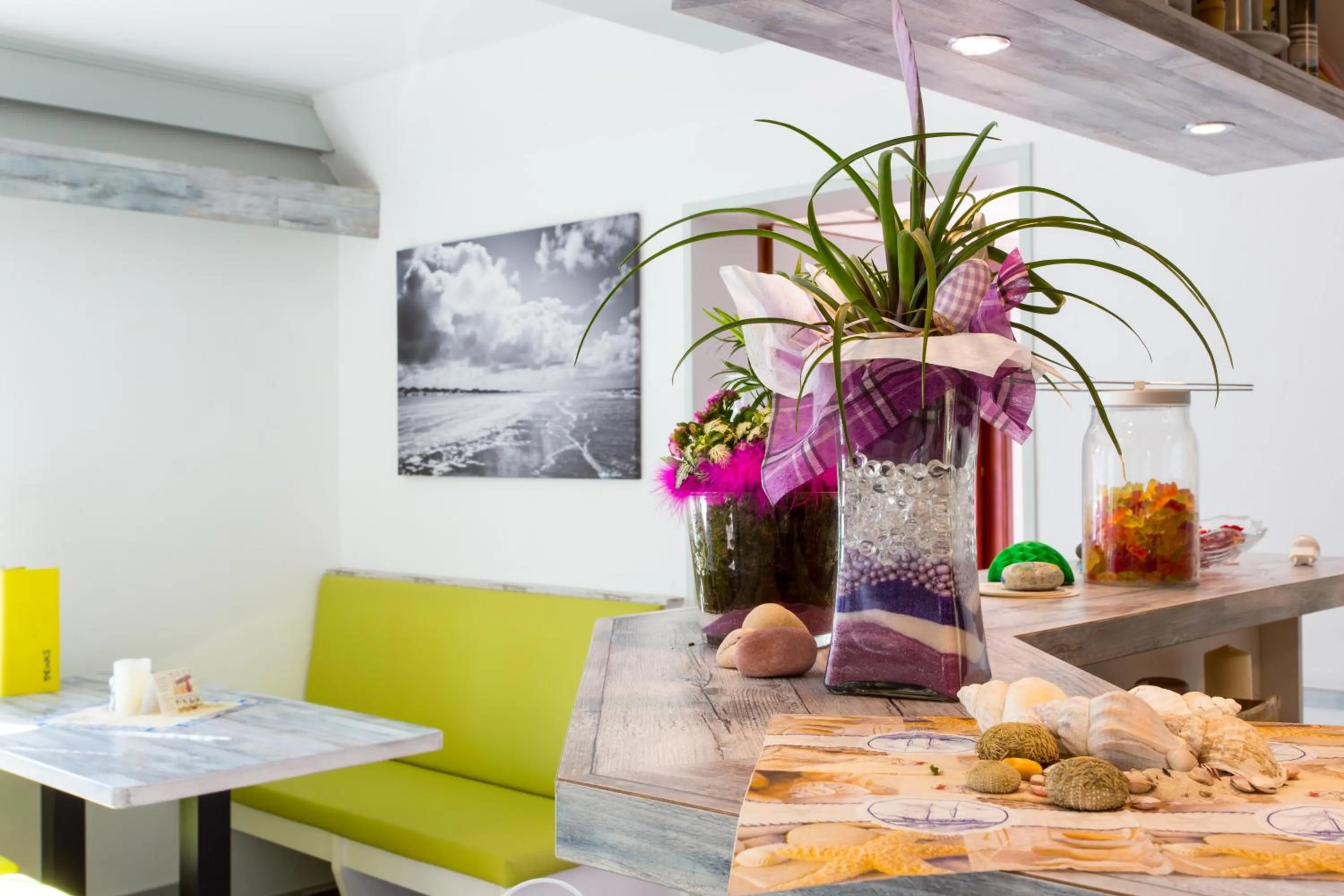 Restaurant/places to eat in Letj Briis