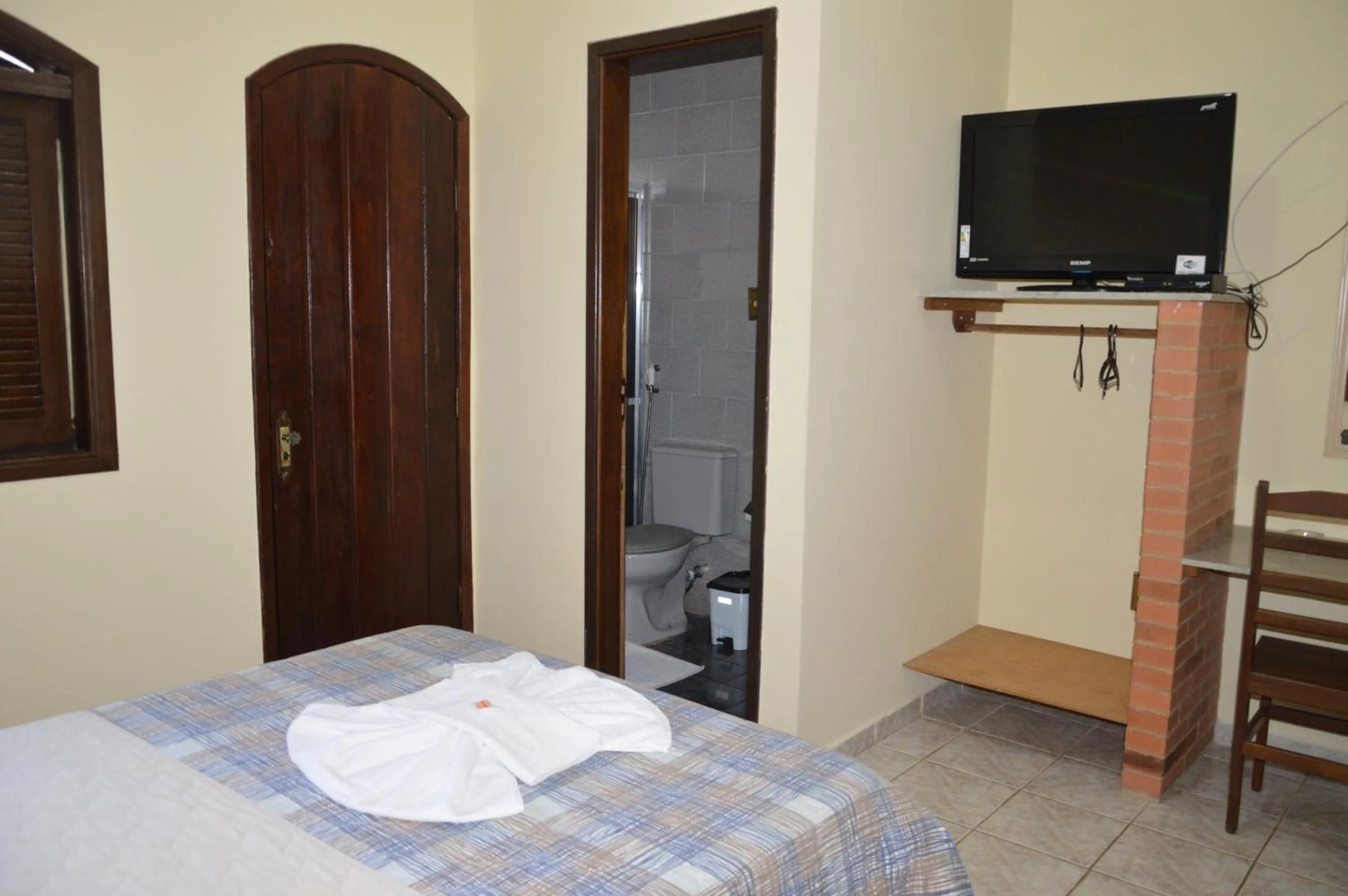 Bed in Hotel Colonial