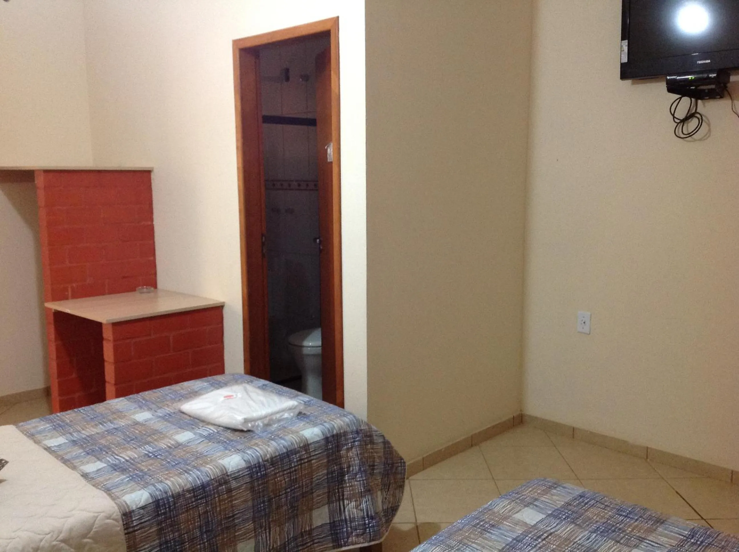 wardrobe, Bed in Hotel Colonial