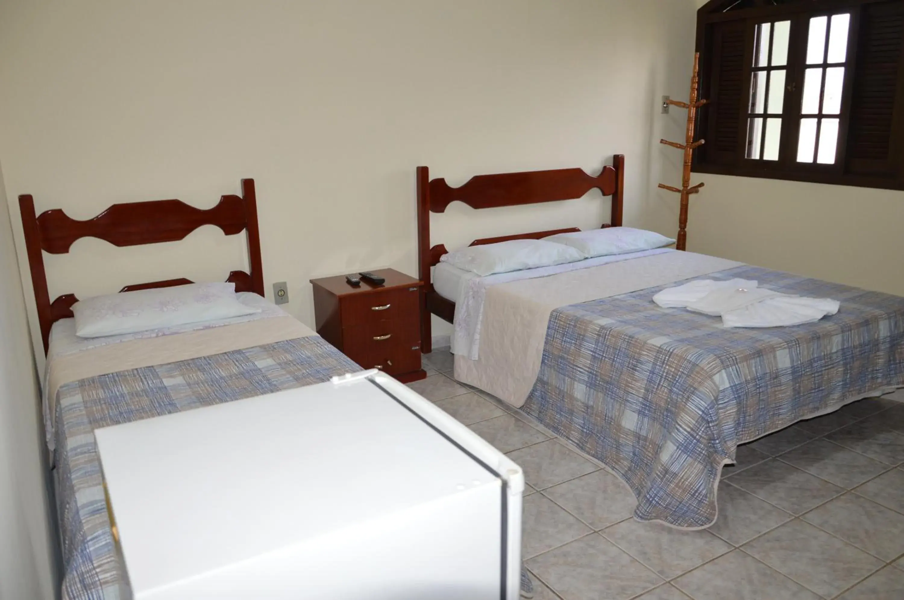 Superior Triple Room - single occupancy in Hotel Colonial Superior Triple Room - single occupancy in Hotel Colonial