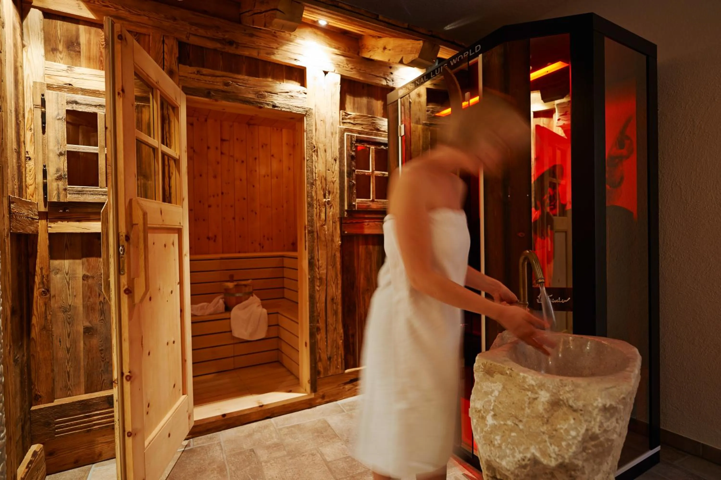 Sauna in Chalet Grumer Suites&Spa