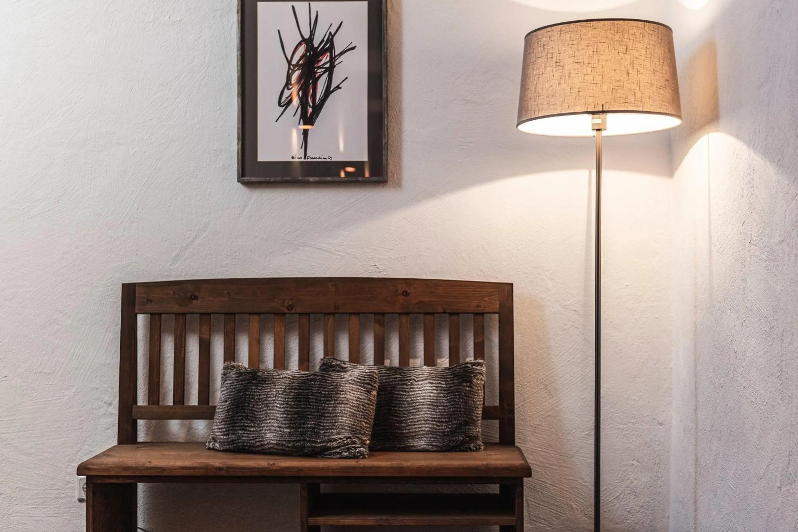 Communal lounge/ TV room, Bed in Chalet Grumer Suites&Spa