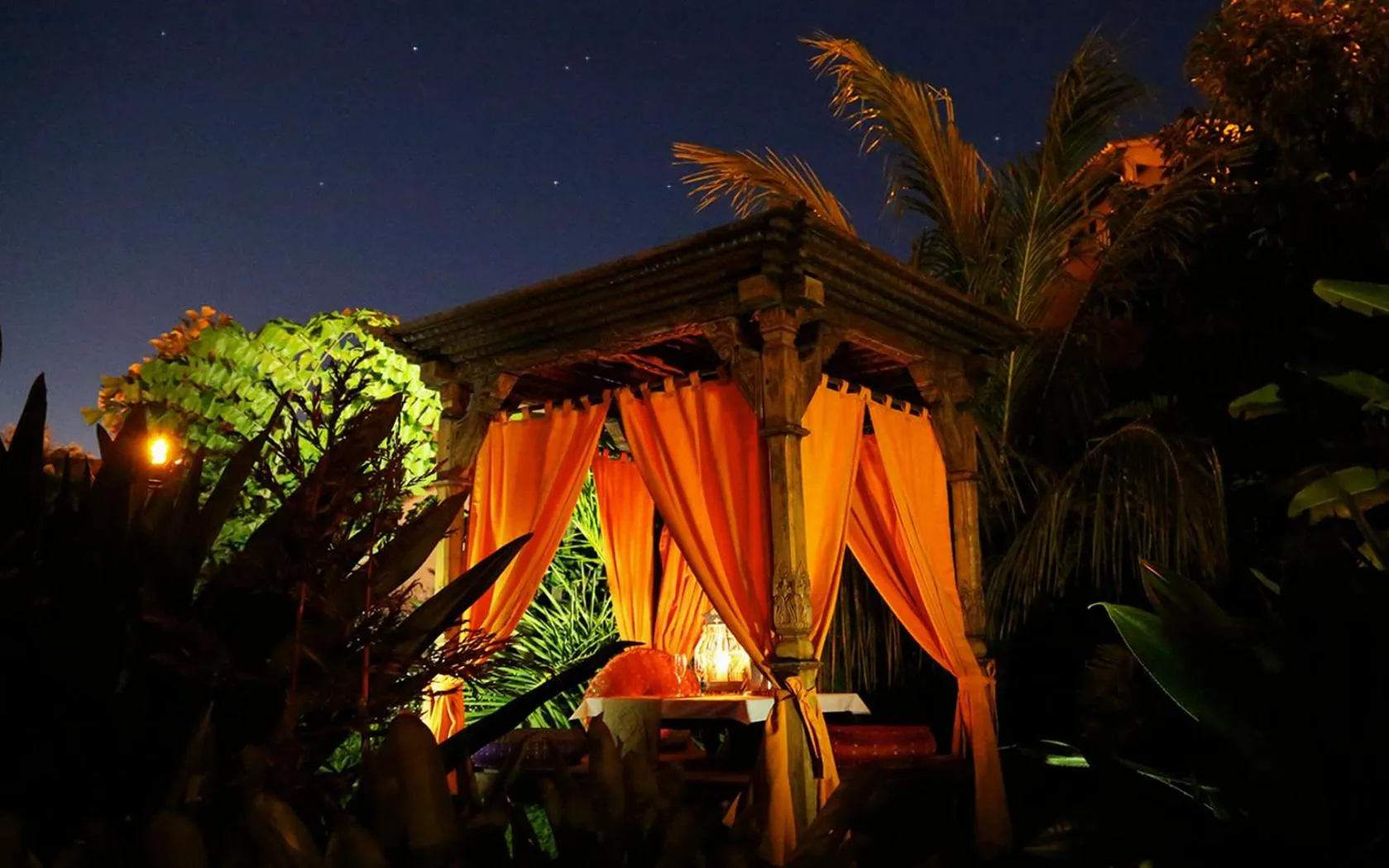 Garden in Hotel Hacienda de Abajo-Adults Only-Lujo