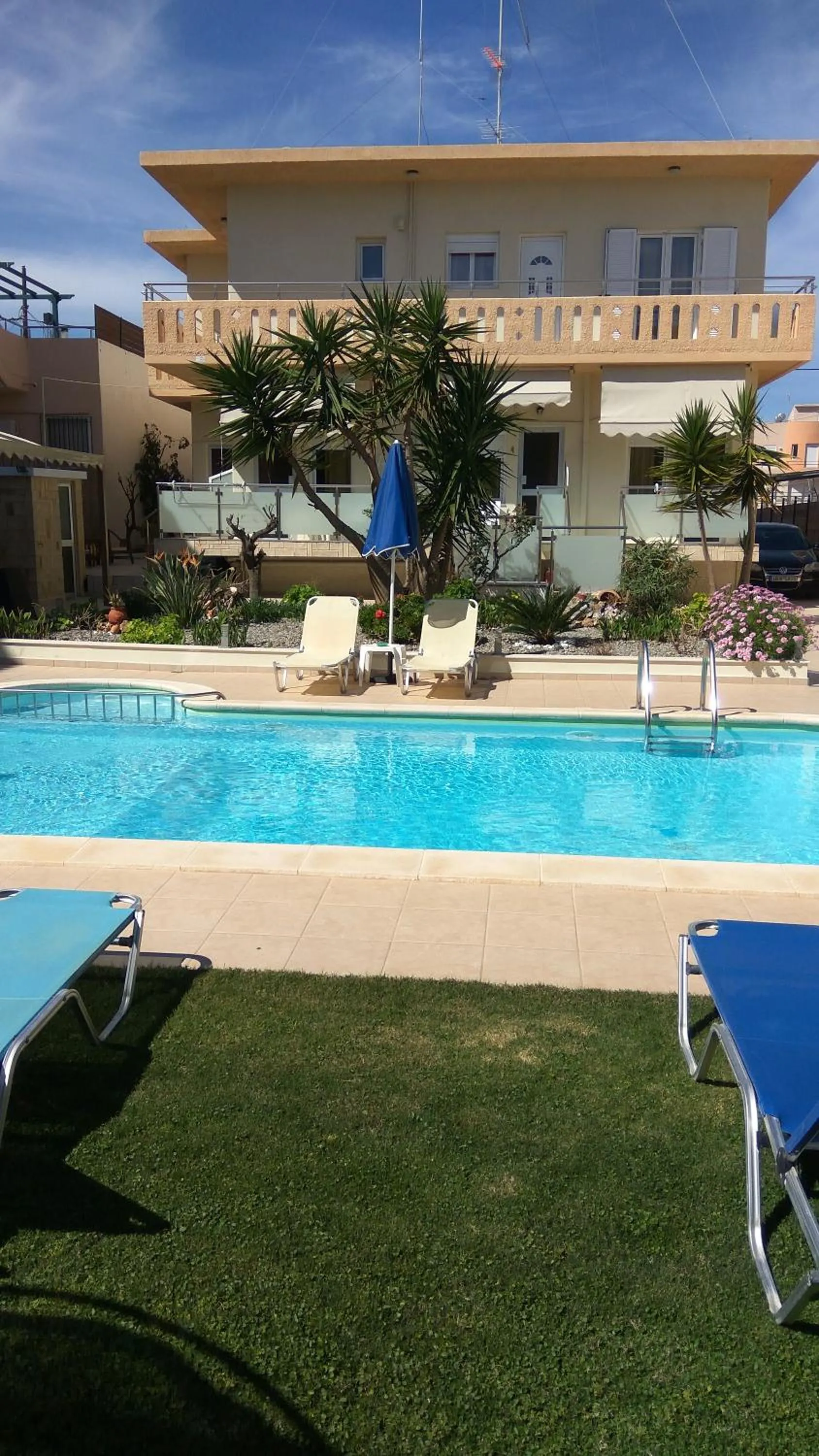 Nicolas Studios & Apartments