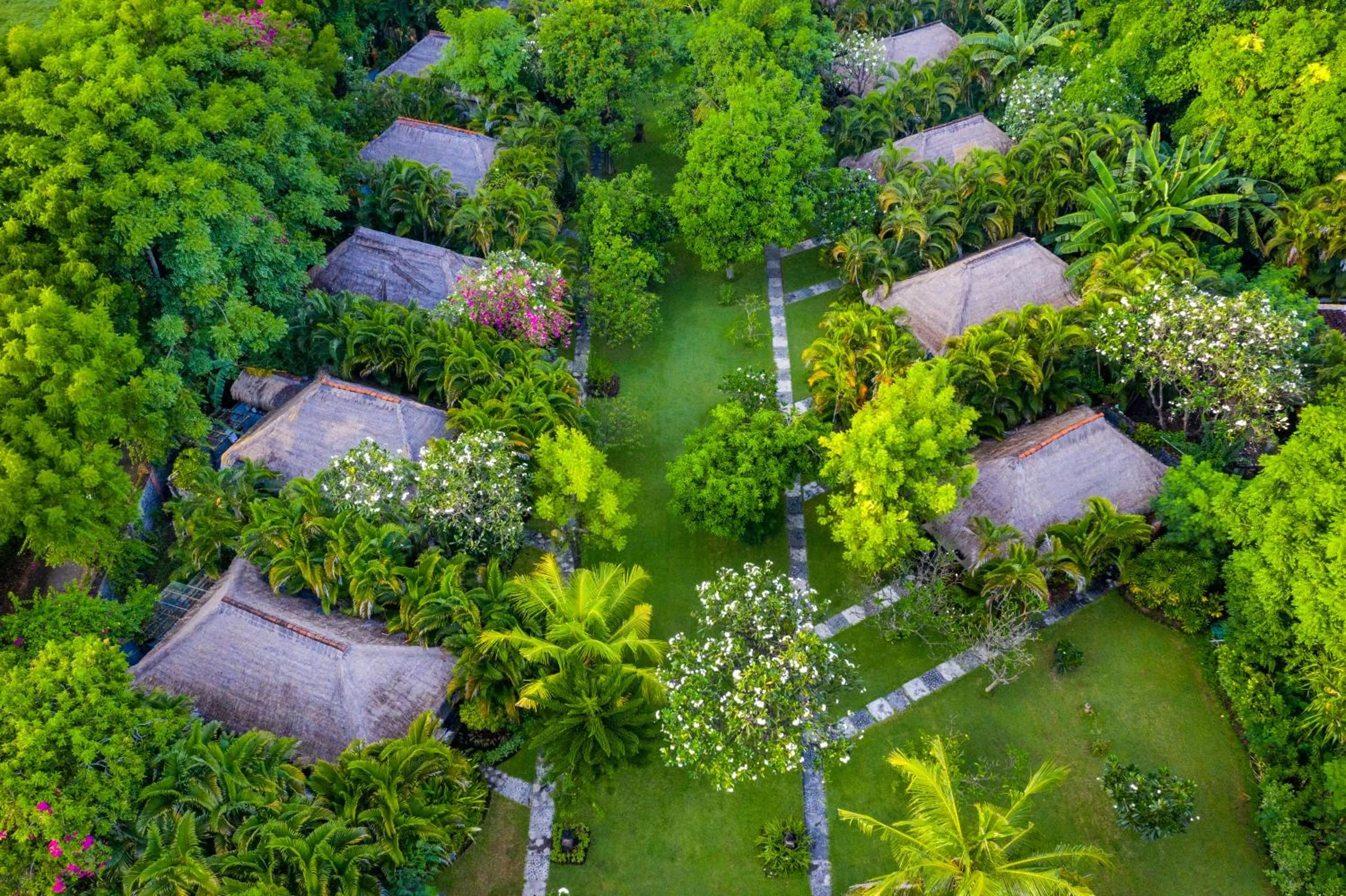 Garden view in Taman Selini Wahana Beach Resort