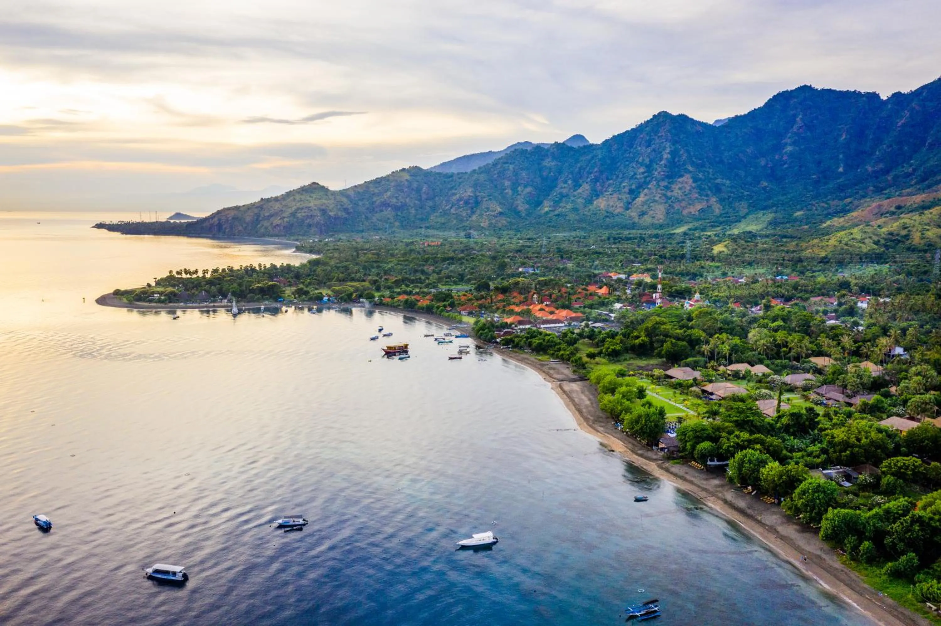 Beach in Taman Selini Wahana Beach Resort