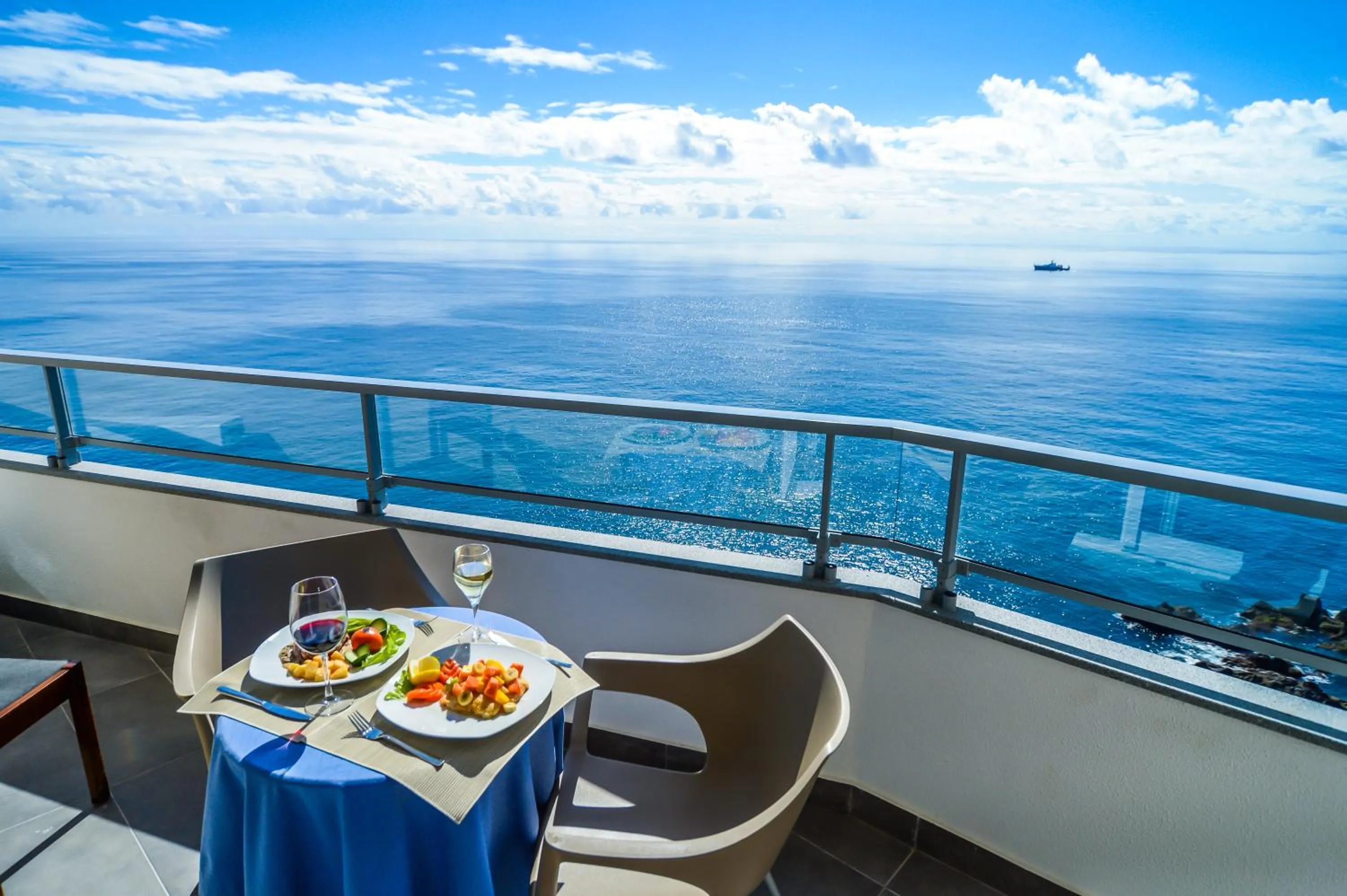 Balcony/Terrace in Duas Torres Hotel