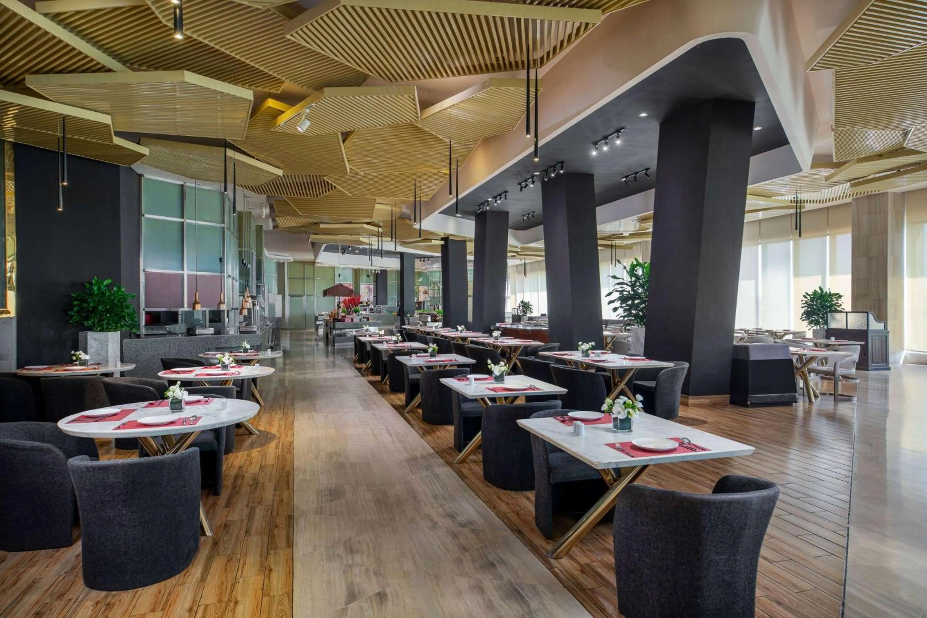 Restaurant/places to eat in Wyndham Grand Qingdao