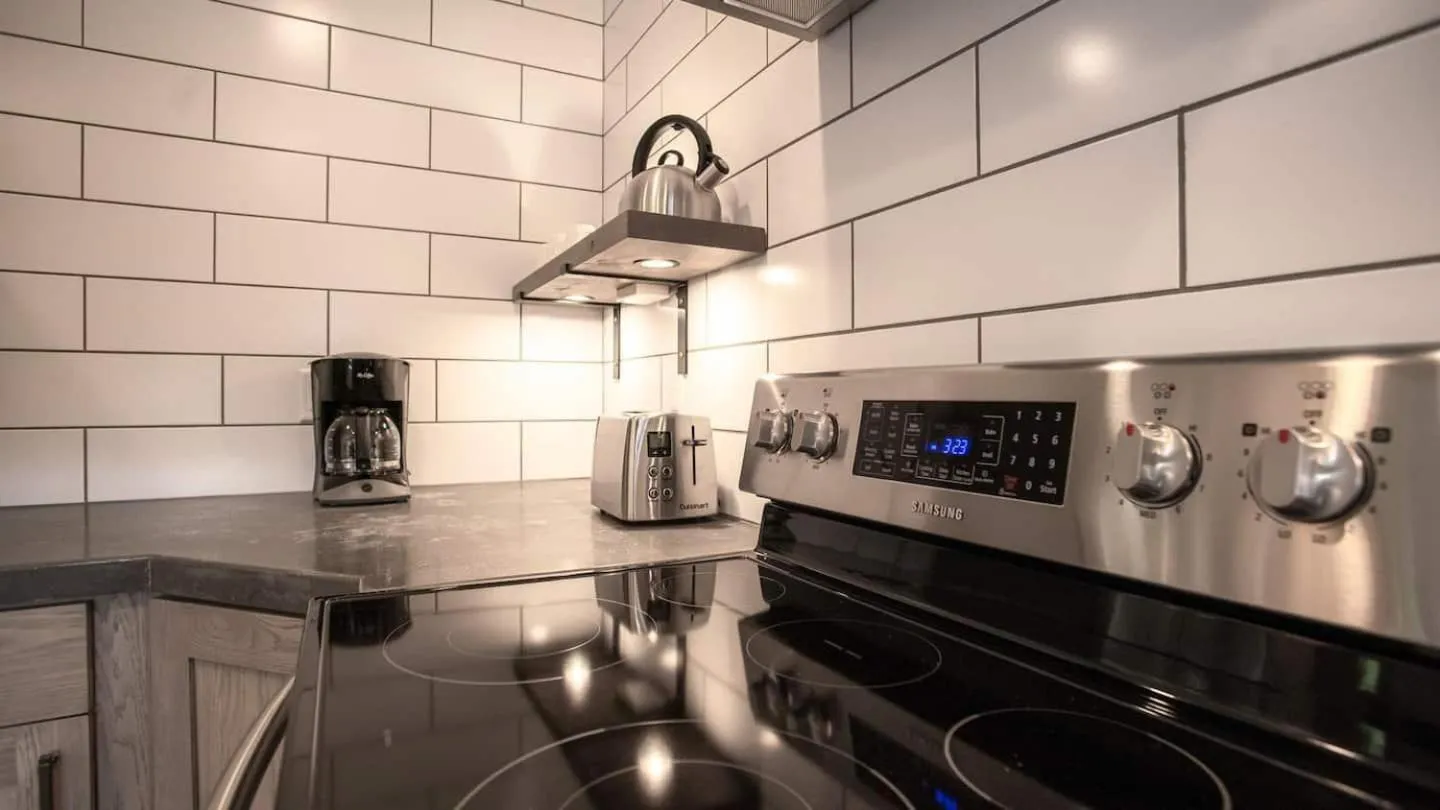Kitchen or kitchenette in The Raspberry Garden