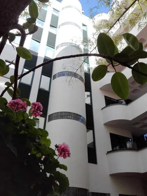 Property building in Hotel Windsor