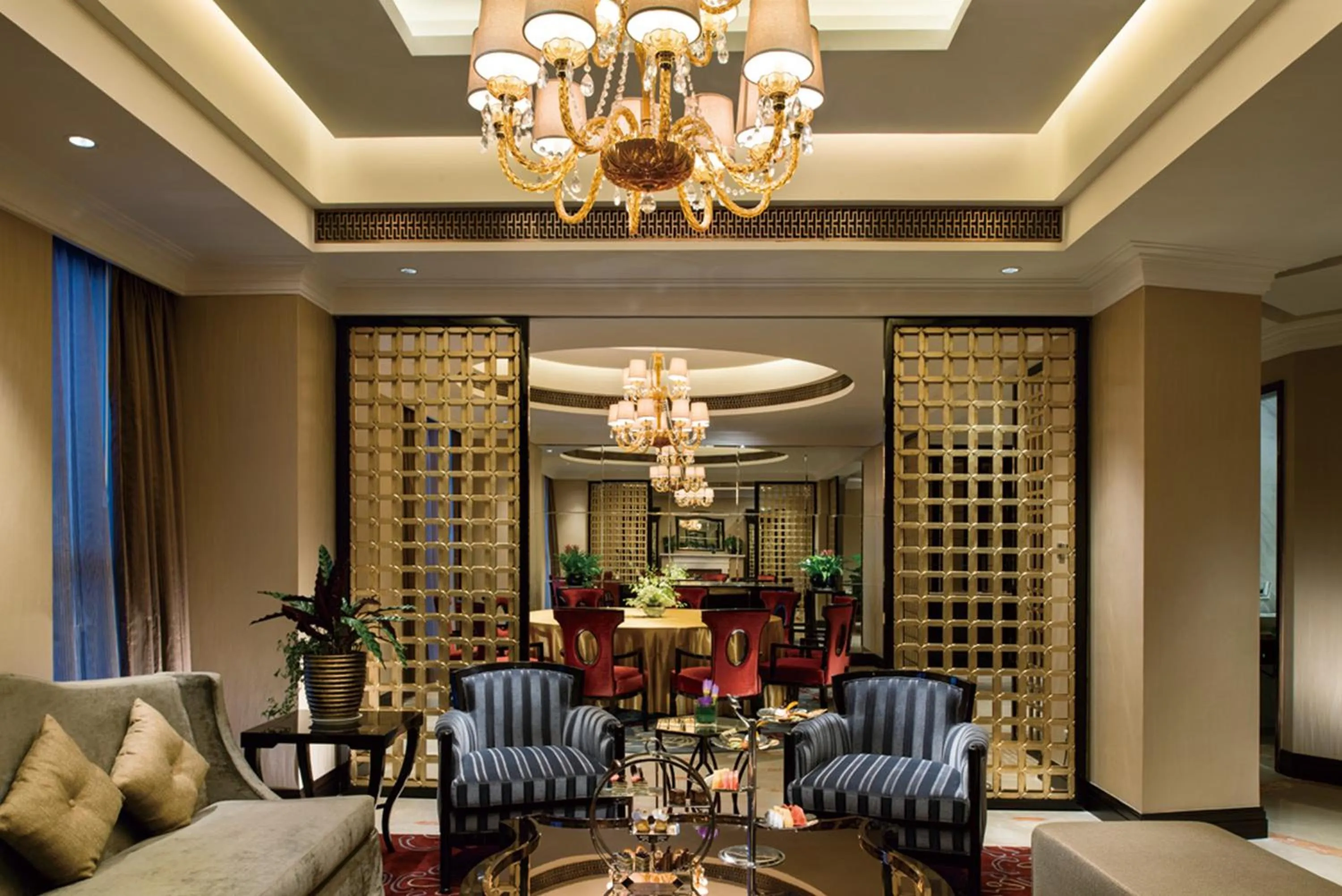 Photo of the whole room in Crowne Plaza Hefei by IHG