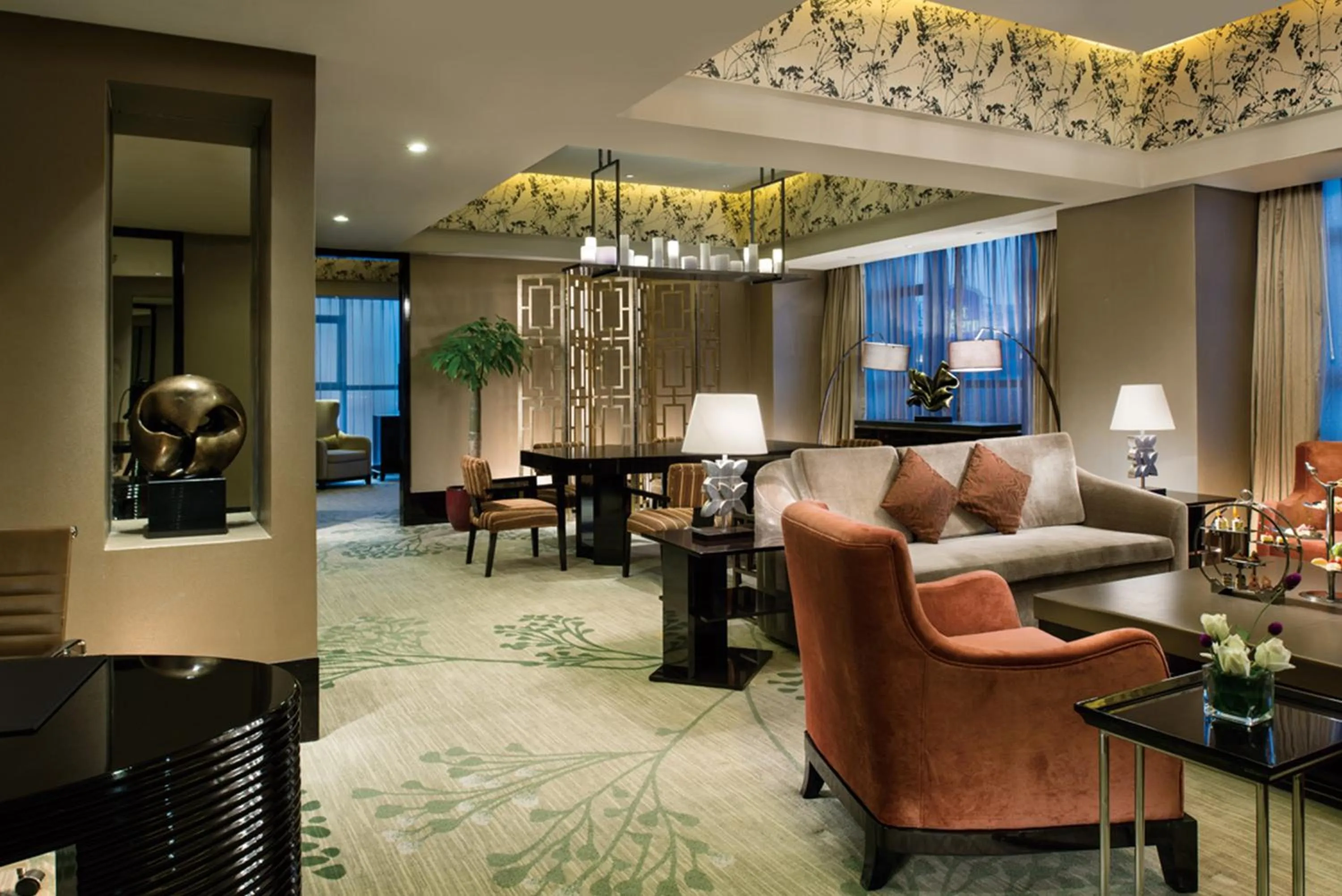 Photo of the whole room in Crowne Plaza Hefei by IHG